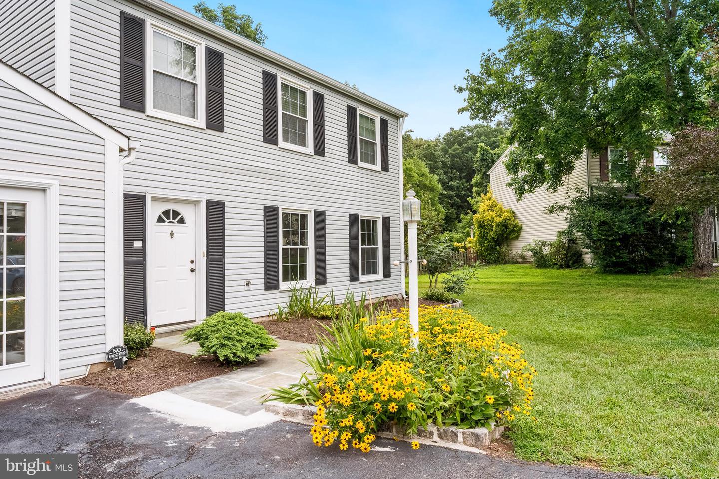 13201 JASPER RD, FAIRFAX, Virginia 22033, 4 Bedrooms Bedrooms, ,2 BathroomsBathrooms,Residential,For sale,13201 JASPER RD,VAFX2256234 MLS # VAFX2256234