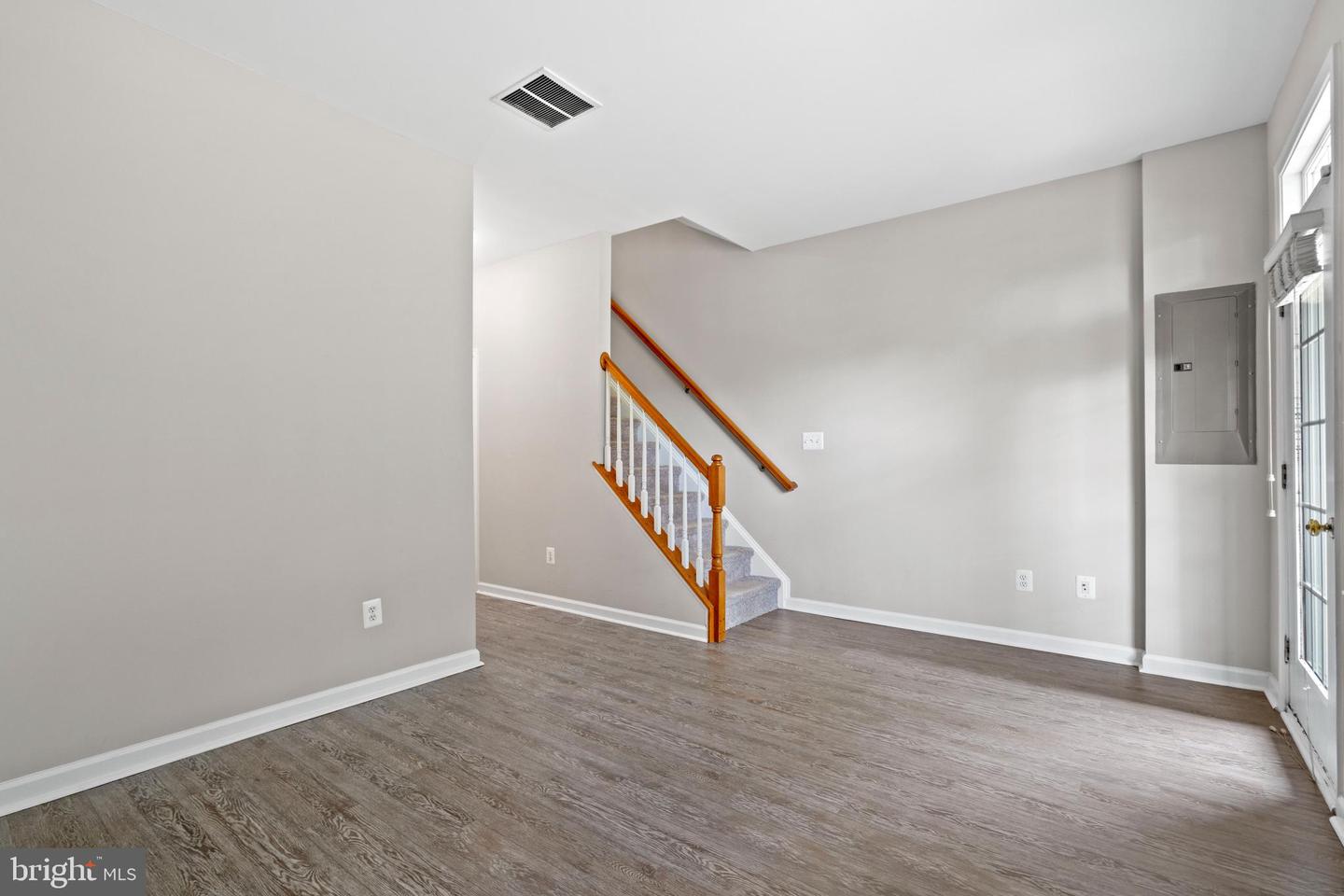 20435 SCIOTO TER, ASHBURN, Virginia 20147, 2 Bedrooms Bedrooms, ,3 BathroomsBathrooms,Residential,For sale,20435 SCIOTO TER,VALO2102642 MLS # VALO2102642