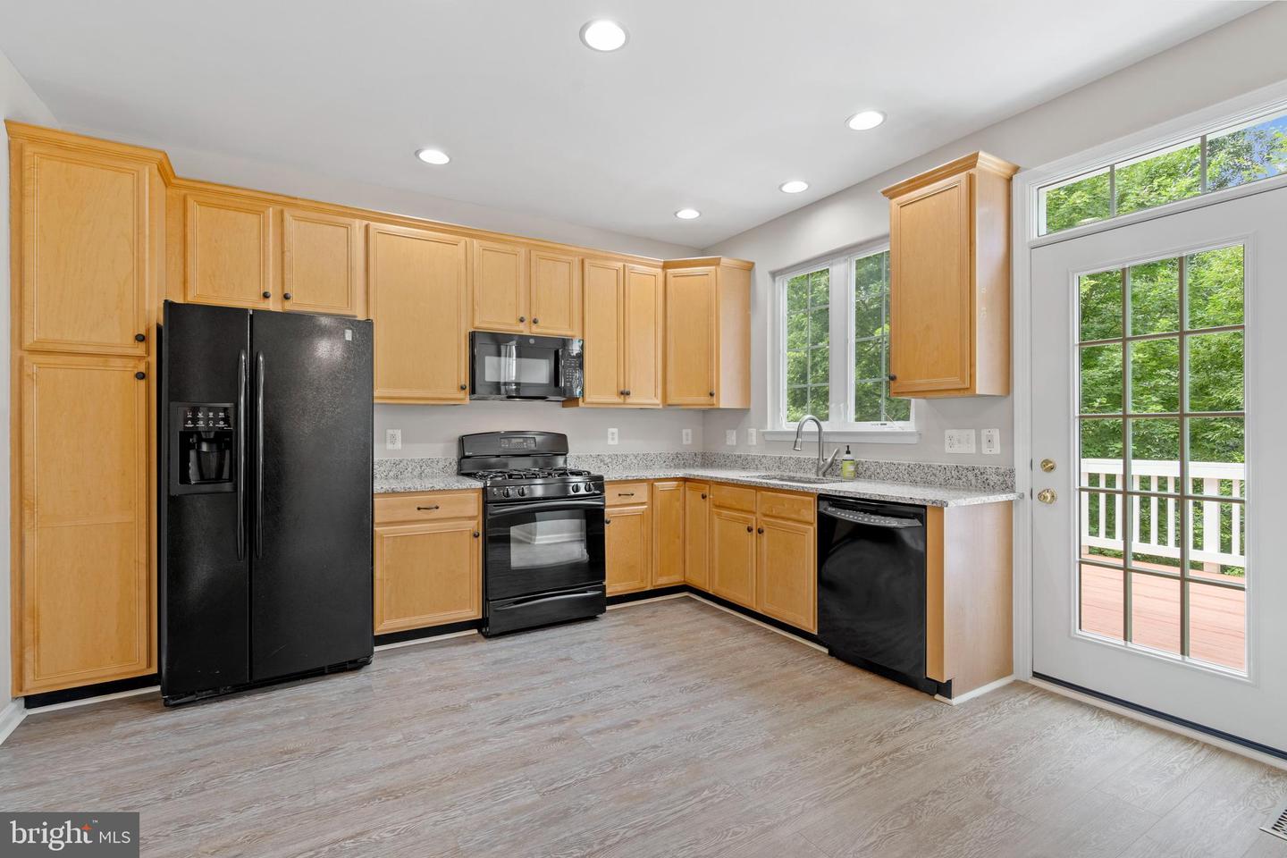 20435 SCIOTO TER, ASHBURN, Virginia 20147, 2 Bedrooms Bedrooms, ,3 BathroomsBathrooms,Residential,For sale,20435 SCIOTO TER,VALO2102642 MLS # VALO2102642