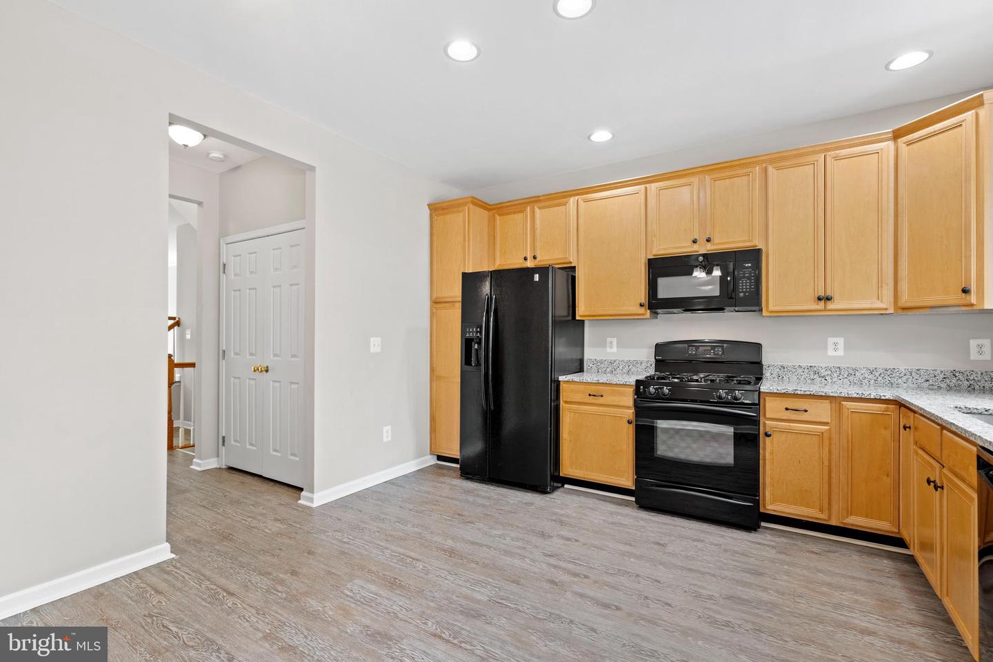 20435 SCIOTO TER, ASHBURN, Virginia 20147, 2 Bedrooms Bedrooms, ,3 BathroomsBathrooms,Residential,For sale,20435 SCIOTO TER,VALO2102642 MLS # VALO2102642