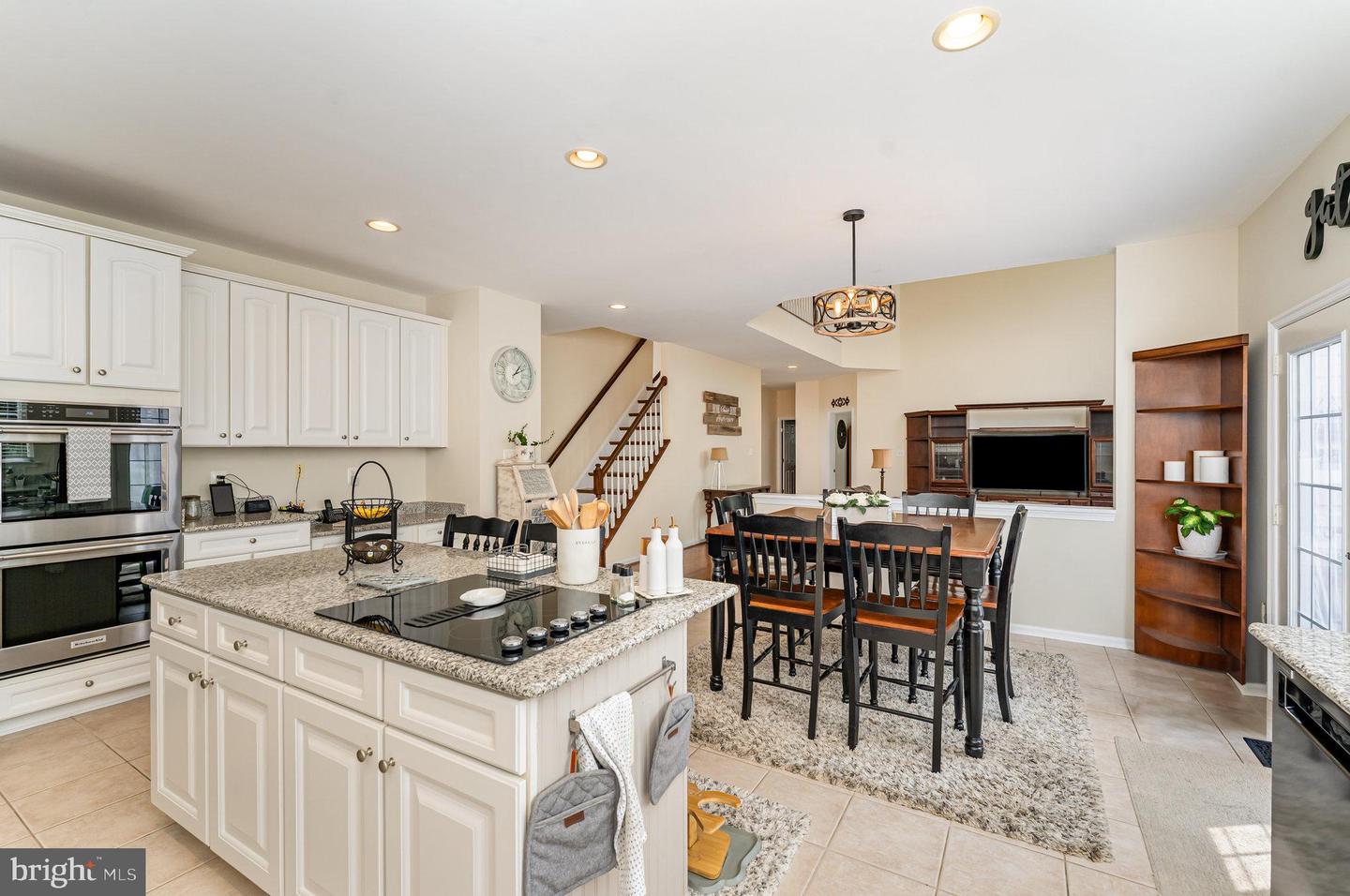 15444 MILTON HALL PL, MANASSAS, Virginia 20112, 5 Bedrooms Bedrooms, ,3 BathroomsBathrooms,Residential,For sale,15444 MILTON HALL PL,VAPW2099814 MLS # VAPW2099814