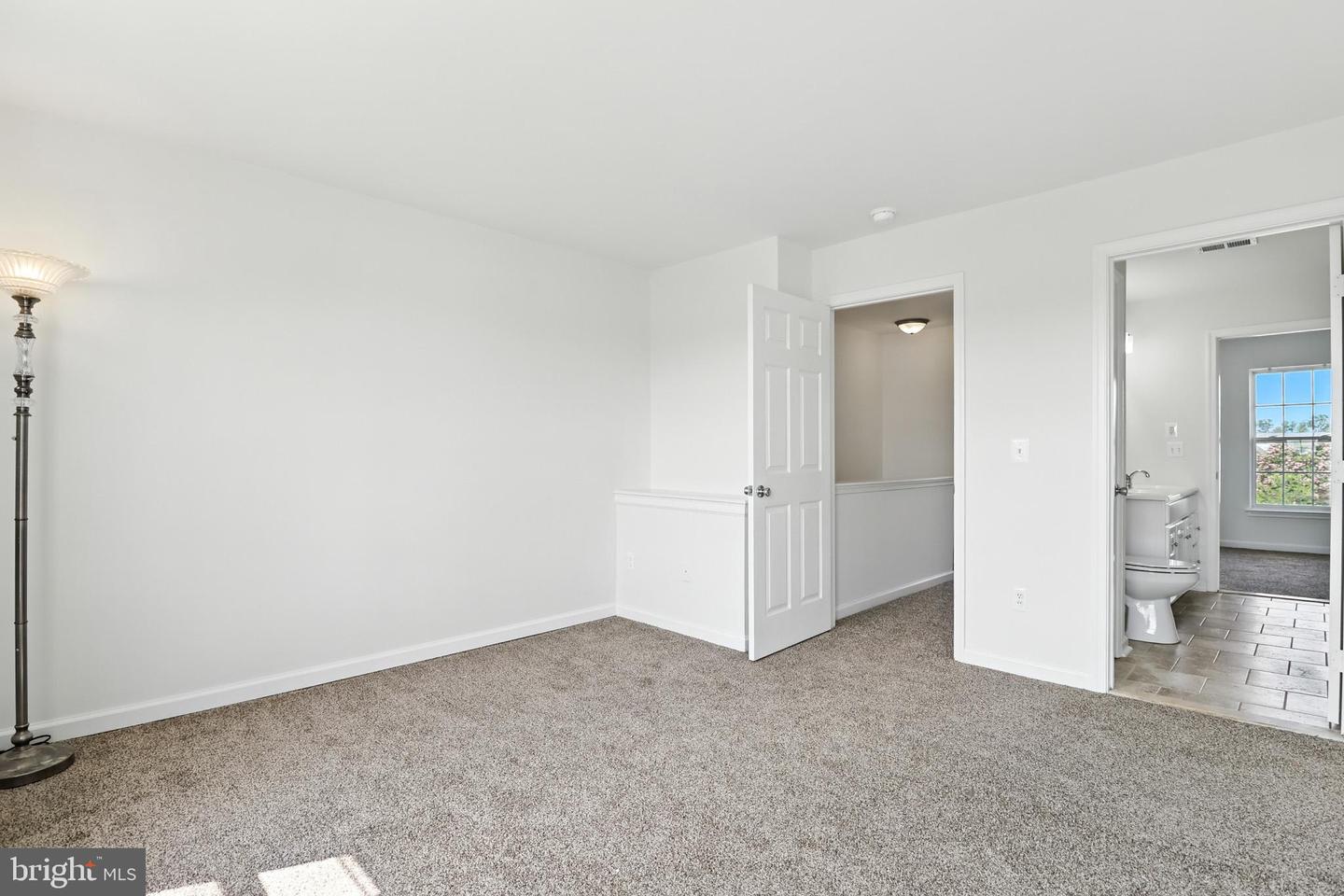20943 COLECROFT SQ, ASHBURN, Virginia 20147, 3 Bedrooms Bedrooms, ,2 BathroomsBathrooms,Residential,For sale,20943 COLECROFT SQ,VALO2103014 MLS # VALO2103014