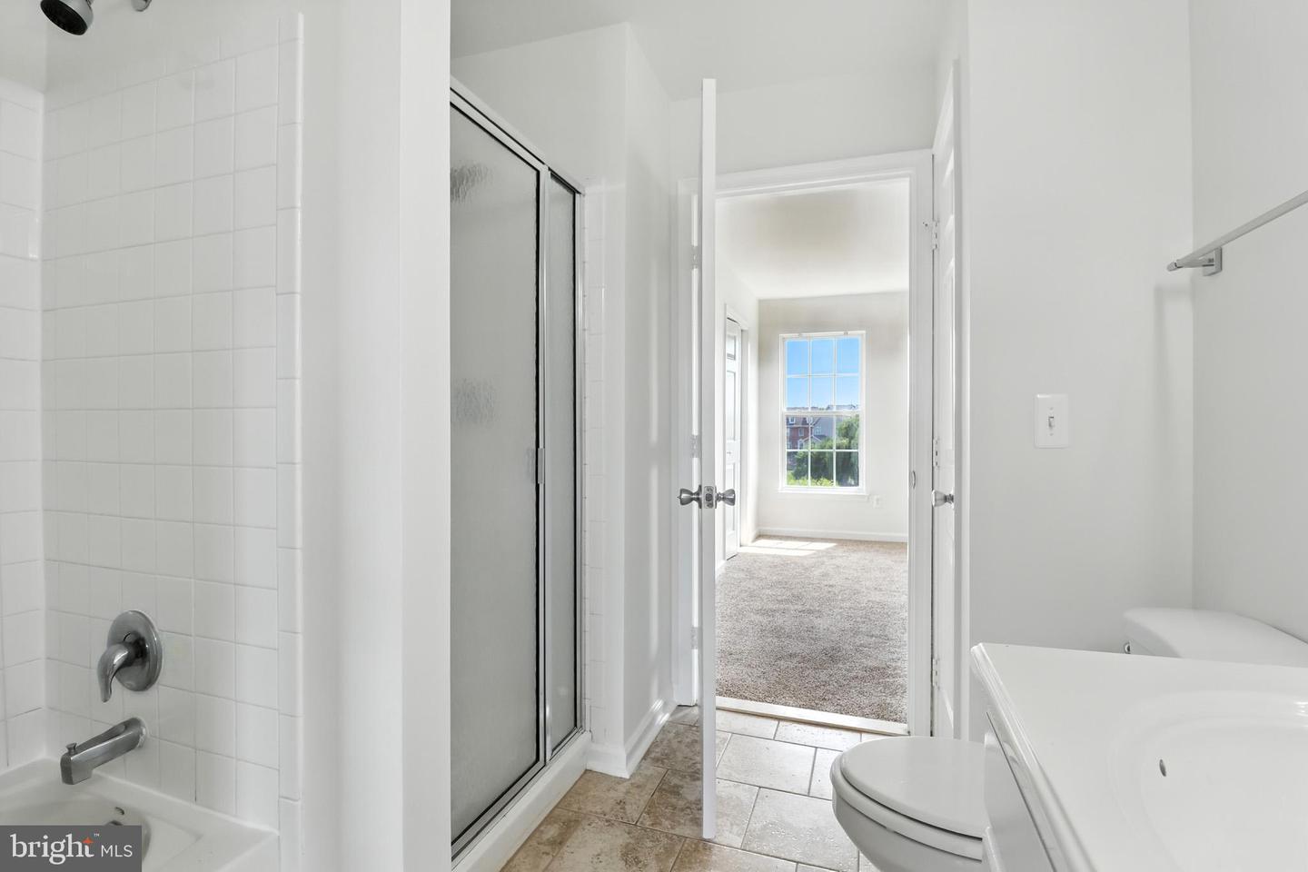 20943 COLECROFT SQ, ASHBURN, Virginia 20147, 3 Bedrooms Bedrooms, ,2 BathroomsBathrooms,Residential,For sale,20943 COLECROFT SQ,VALO2103014 MLS # VALO2103014