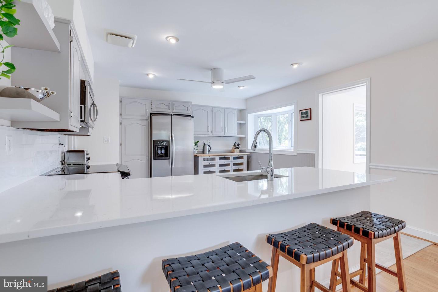 5039 PRESTWICK DR, FAIRFAX, Virginia 22030, 4 Bedrooms Bedrooms, ,3 BathroomsBathrooms,Residential,For sale,5039 PRESTWICK DR,VAFX2257362 MLS # VAFX2257362