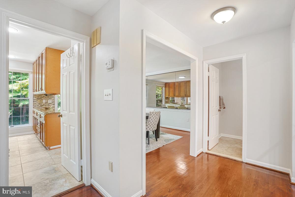 2757 UNICORN LN NW, WASHINGTON, District Of Columbia 20015, 3 Bedrooms Bedrooms, ,2 BathroomsBathrooms,Residential,For sale,2757 UNICORN LN NW,DCDC2211918 MLS # DCDC2211918