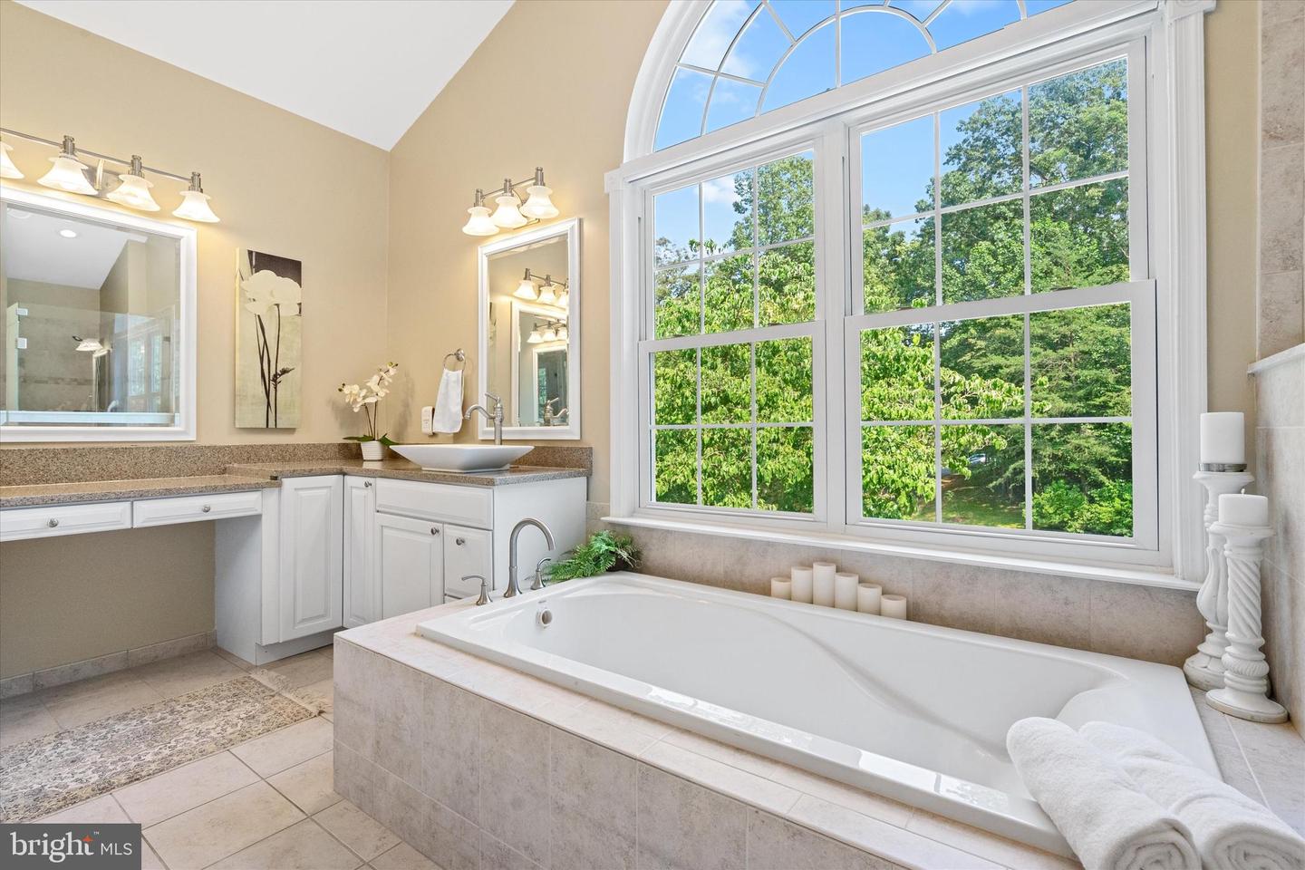 8190 HILLCREST DR, MANASSAS, Virginia 20111, 5 Bedrooms Bedrooms, ,4 BathroomsBathrooms,Residential,For sale,8190 HILLCREST DR,VAPW2099936 MLS # VAPW2099936