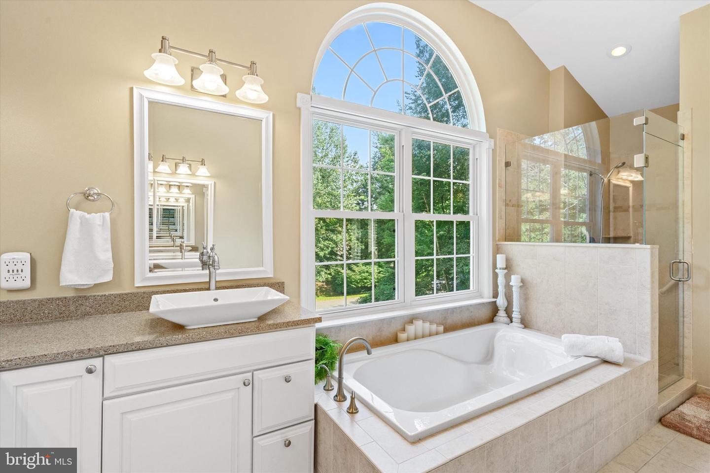 8190 HILLCREST DR, MANASSAS, Virginia 20111, 5 Bedrooms Bedrooms, ,4 BathroomsBathrooms,Residential,For sale,8190 HILLCREST DR,VAPW2099936 MLS # VAPW2099936