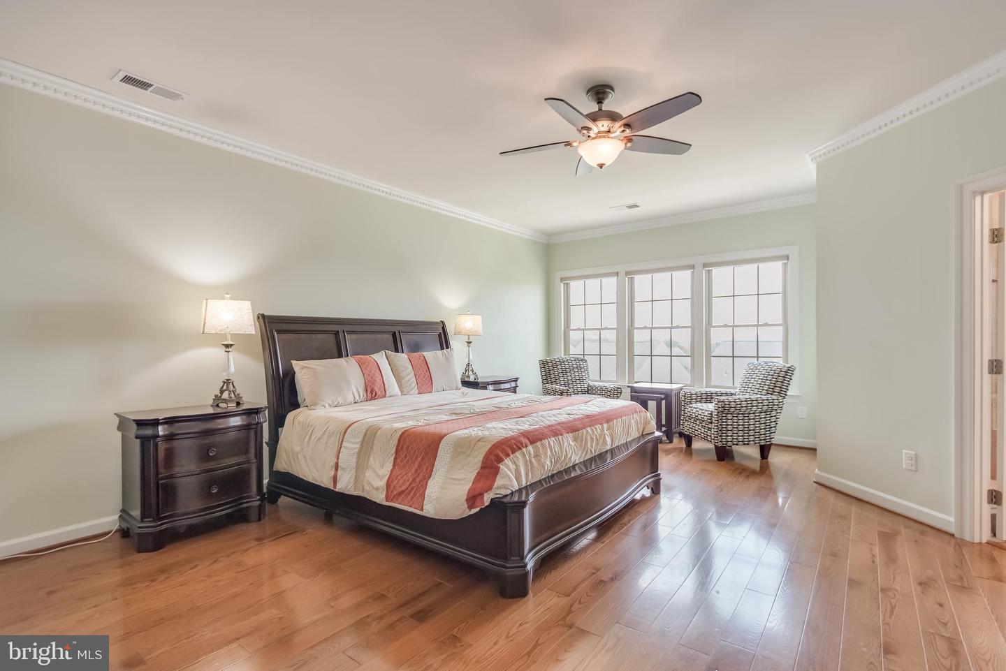 26065 HUNTWICK GLEN SQ, ALDIE, Virginia 20105, 3 Bedrooms Bedrooms, ,3 BathroomsBathrooms,Residential,For sale,26065 HUNTWICK GLEN SQ,VALO2103230 MLS # VALO2103230
