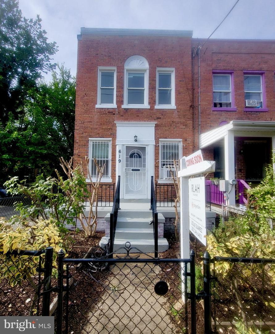 619 RITTENHOUSE ST NW, WASHINGTON, District Of Columbia 20011, 4 Bedrooms Bedrooms, ,2 BathroomsBathrooms,Residential,For sale,619 RITTENHOUSE ST NW,DCDC2212506 MLS # DCDC2212506