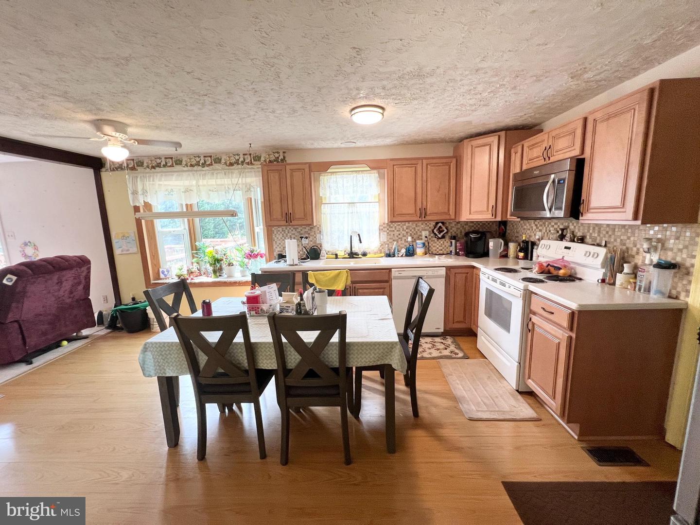 20 STEEPLECHASE RD, FREDERICKSBURG, Virginia 22405, 4 Bedrooms Bedrooms, ,2 BathroomsBathrooms,Residential,For sale,20 STEEPLECHASE RD,VAST2041218 MLS # VAST2041218
