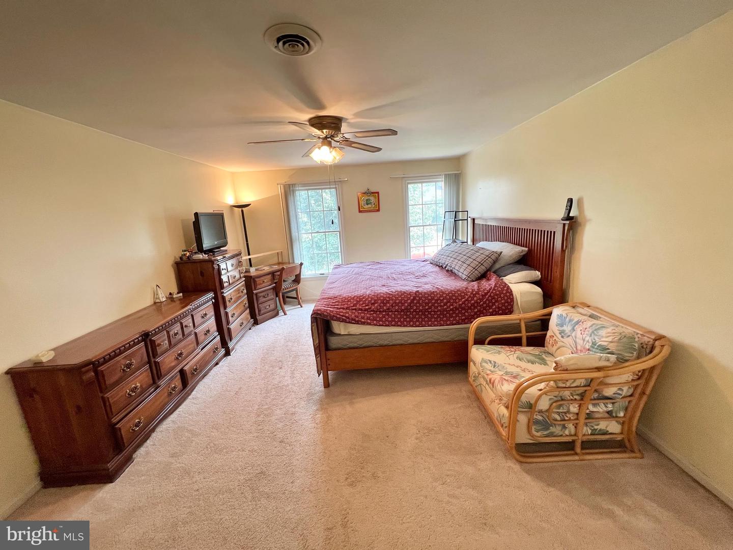 20 STEEPLECHASE RD, FREDERICKSBURG, Virginia 22405, 4 Bedrooms Bedrooms, ,2 BathroomsBathrooms,Residential,For sale,20 STEEPLECHASE RD,VAST2041218 MLS # VAST2041218