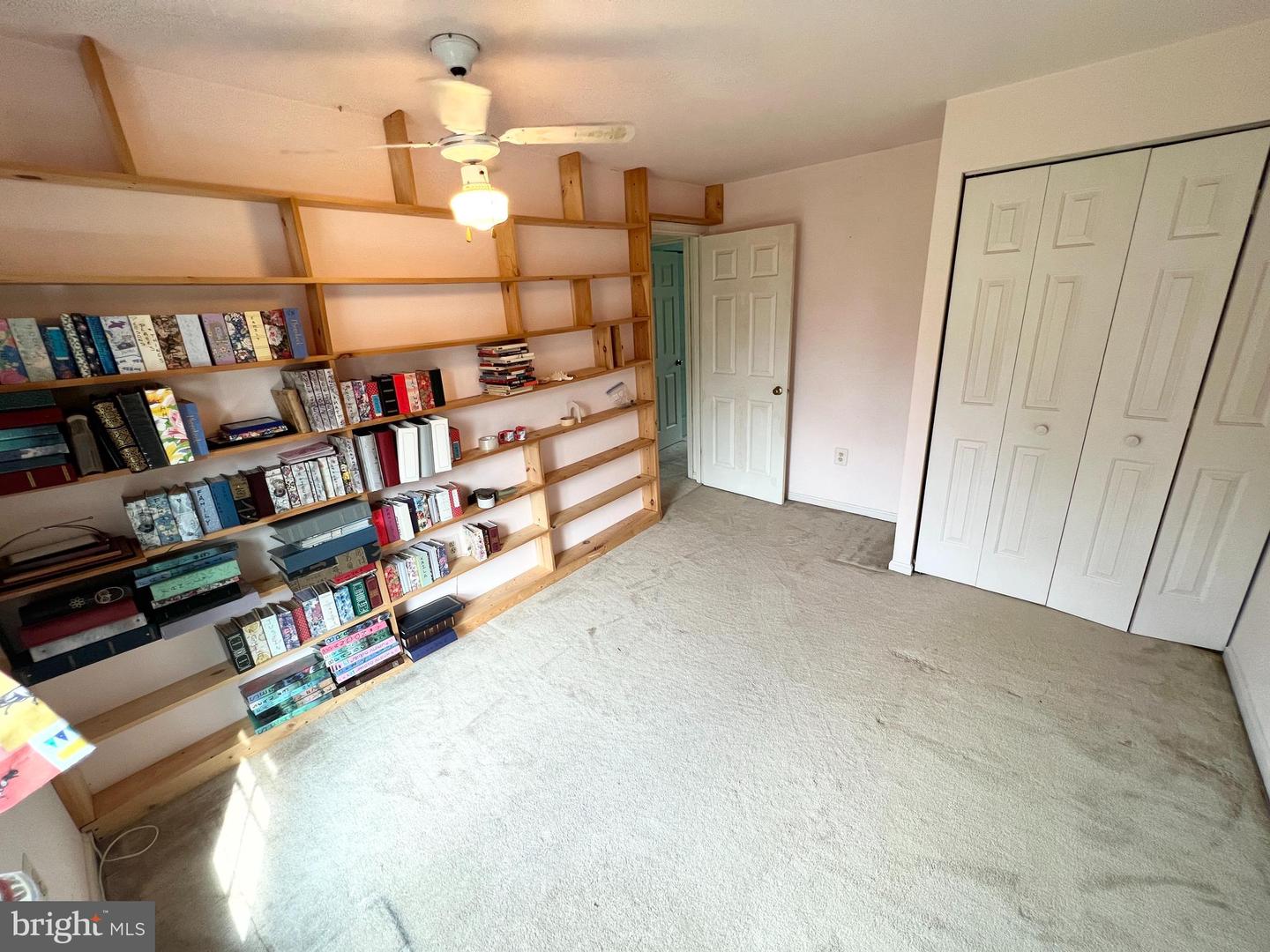 20 STEEPLECHASE RD, FREDERICKSBURG, Virginia 22405, 4 Bedrooms Bedrooms, ,2 BathroomsBathrooms,Residential,For sale,20 STEEPLECHASE RD,VAST2041218 MLS # VAST2041218