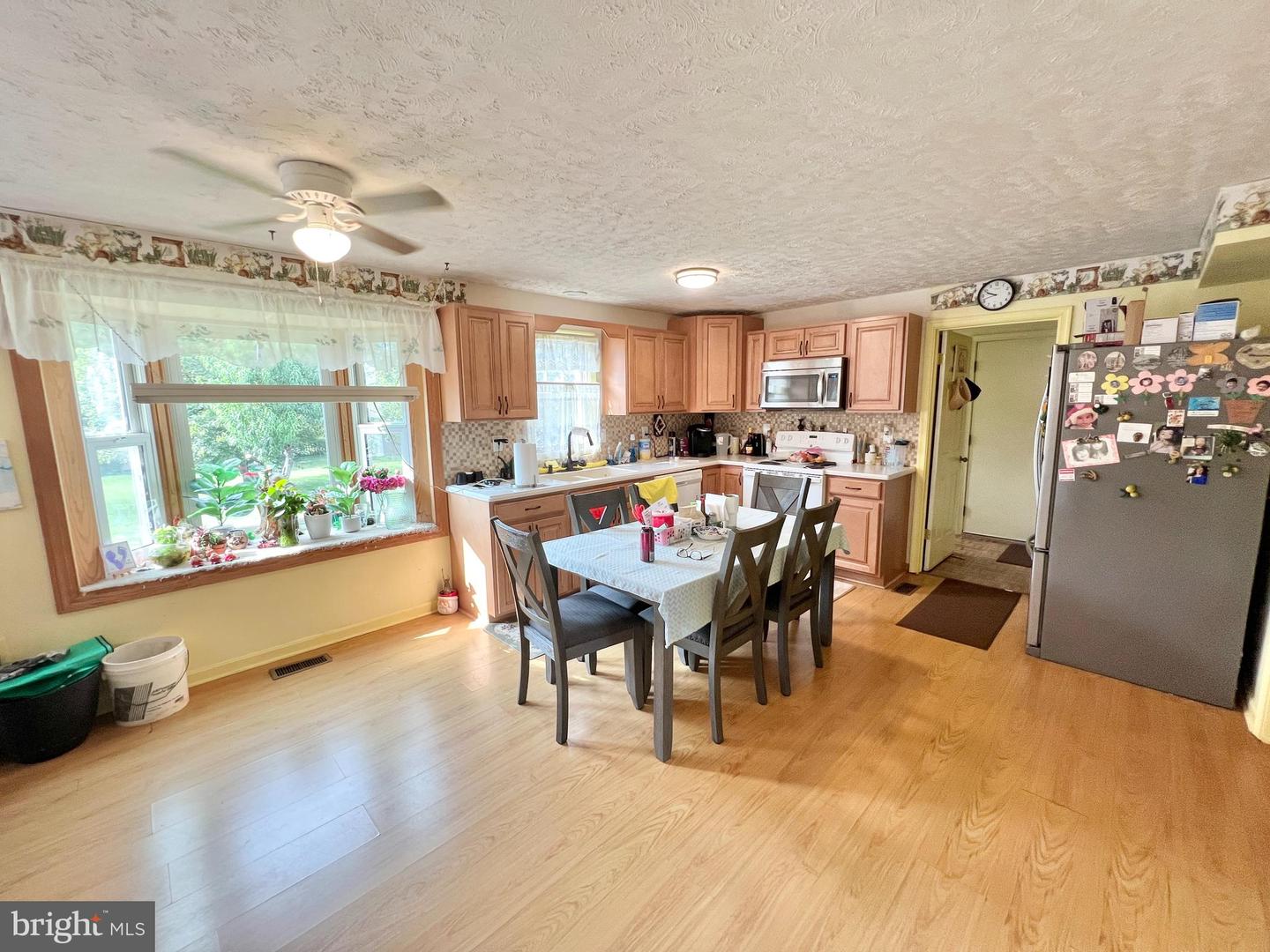 20 STEEPLECHASE RD, FREDERICKSBURG, Virginia 22405, 4 Bedrooms Bedrooms, ,2 BathroomsBathrooms,Residential,For sale,20 STEEPLECHASE RD,VAST2041218 MLS # VAST2041218