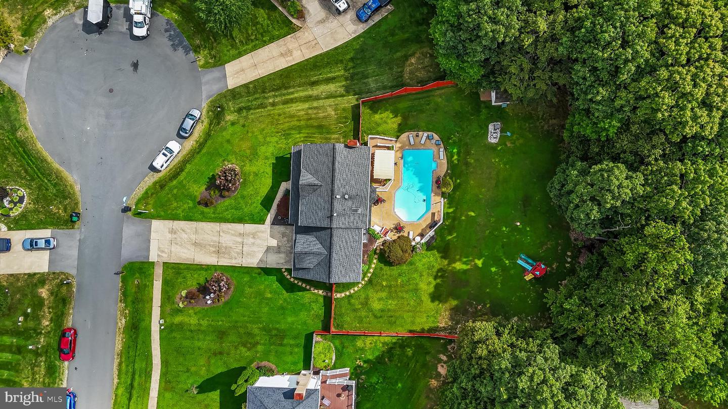 13528 PERSIAN CT, WOODBRIDGE, Virginia 22193, 5 Bedrooms Bedrooms, ,3 BathroomsBathrooms,Residential,For sale,13528 PERSIAN CT,VAPW2100222 MLS # VAPW2100222