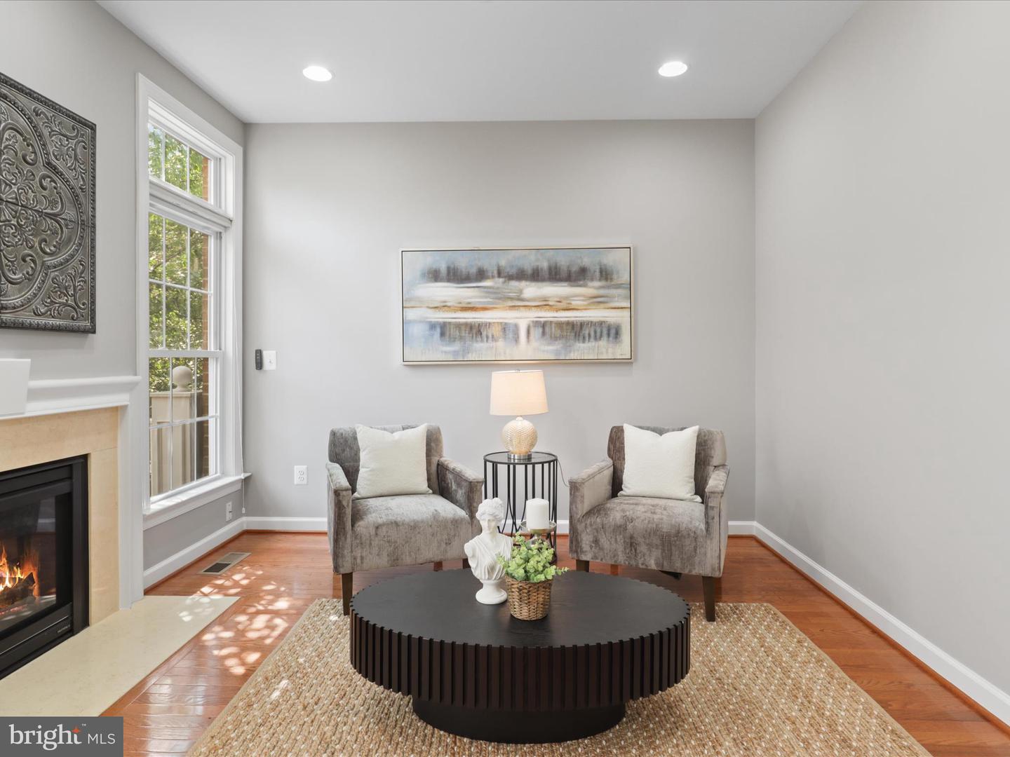 11465 GALLIEC ST #34, FAIRFAX, Virginia 22030, 4 Bedrooms Bedrooms, 12 Rooms Rooms,3 BathroomsBathrooms,Residential,For sale,11465 GALLIEC ST #34,VAFX2258300 MLS # VAFX2258300