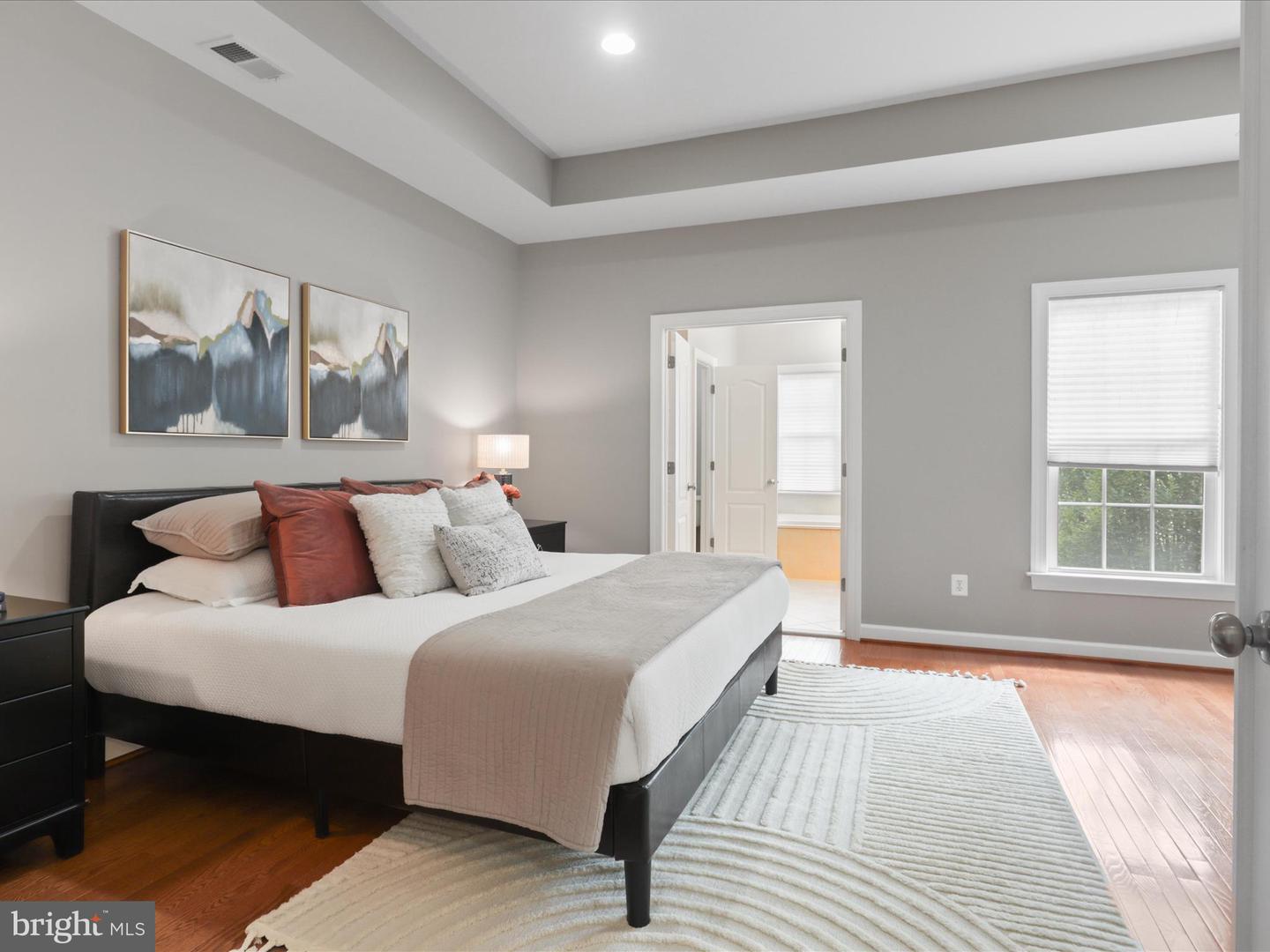 11465 GALLIEC ST #34, FAIRFAX, Virginia 22030, 4 Bedrooms Bedrooms, 12 Rooms Rooms,3 BathroomsBathrooms,Residential,For sale,11465 GALLIEC ST #34,VAFX2258300 MLS # VAFX2258300