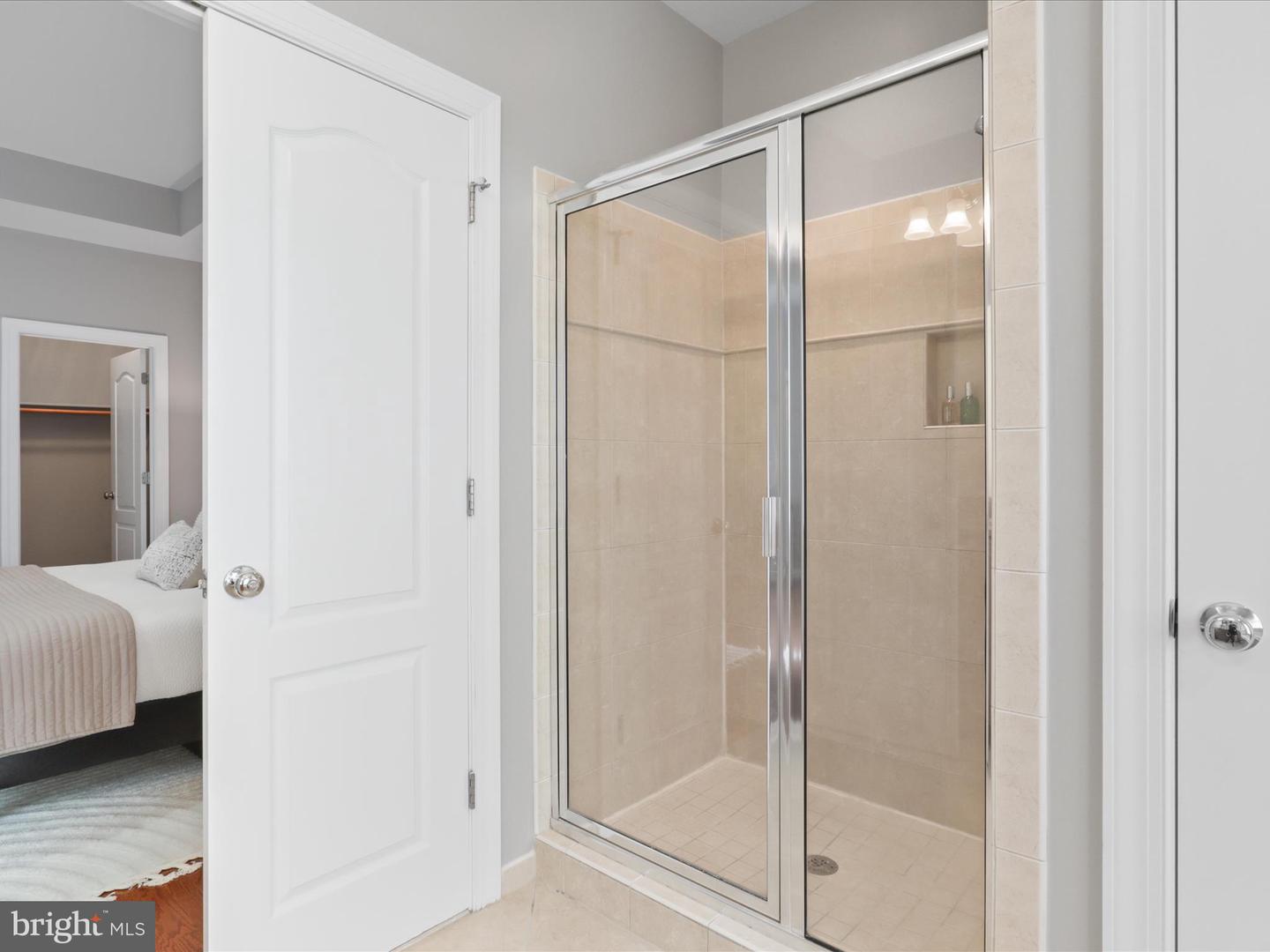 11465 GALLIEC ST #34, FAIRFAX, Virginia 22030, 4 Bedrooms Bedrooms, 12 Rooms Rooms,3 BathroomsBathrooms,Residential,For sale,11465 GALLIEC ST #34,VAFX2258300 MLS # VAFX2258300