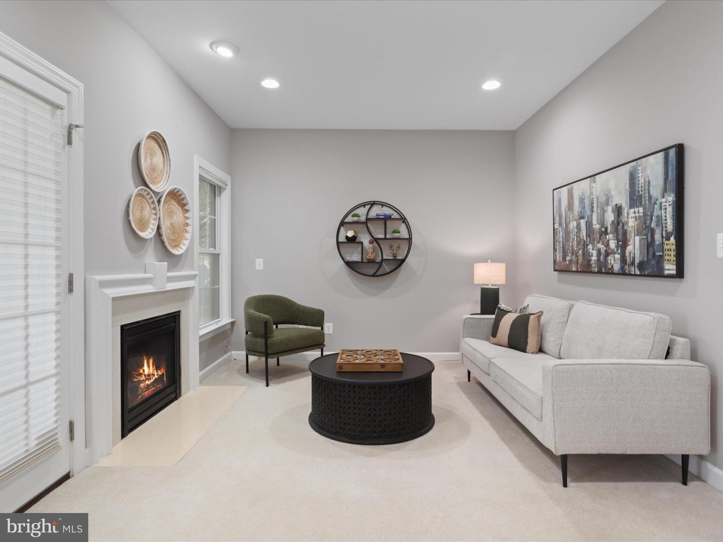 11465 GALLIEC ST #34, FAIRFAX, Virginia 22030, 4 Bedrooms Bedrooms, 12 Rooms Rooms,3 BathroomsBathrooms,Residential,For sale,11465 GALLIEC ST #34,VAFX2258300 MLS # VAFX2258300