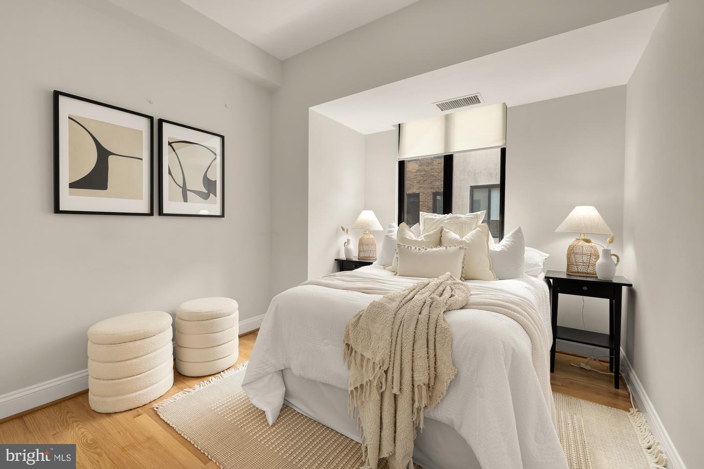 1701 16TH ST NW #734, WASHINGTON, District Of Columbia 20009, 2 Bedrooms Bedrooms, 5 Rooms Rooms,1 BathroomBathrooms,Residential,For sale,1701 16TH ST NW #734,DCDC2212746 MLS # DCDC2212746
