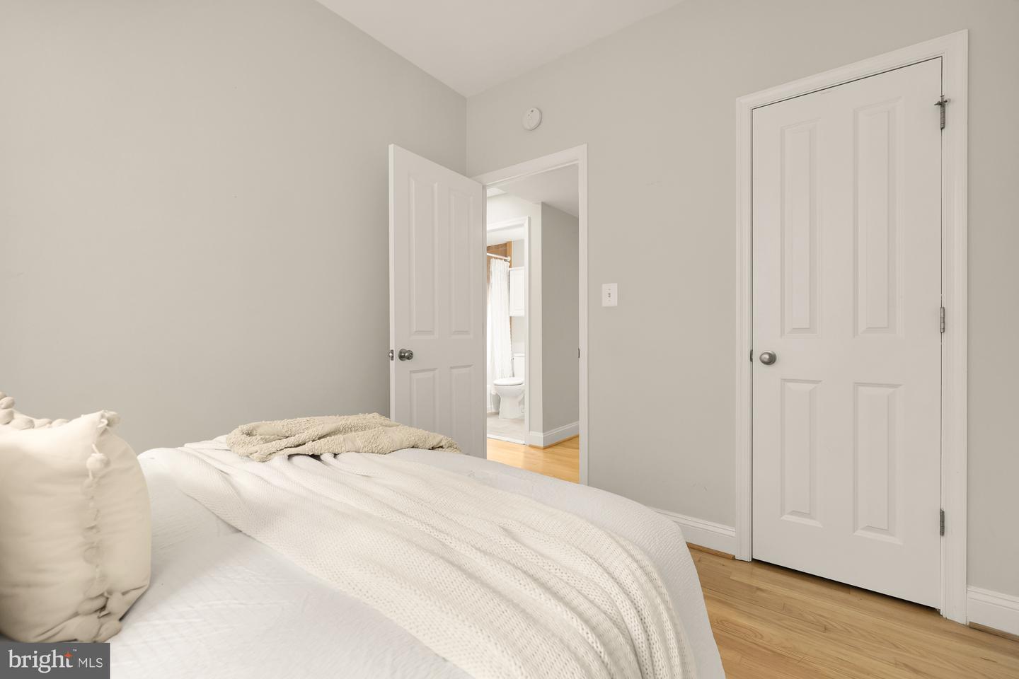 1701 16TH ST NW #734, WASHINGTON, District Of Columbia 20009, 2 Bedrooms Bedrooms, 5 Rooms Rooms,1 BathroomBathrooms,Residential,For sale,1701 16TH ST NW #734,DCDC2212746 MLS # DCDC2212746