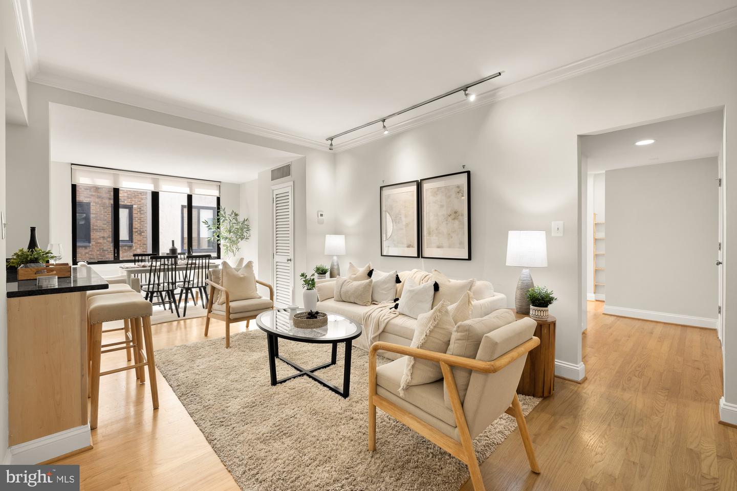 1701 16TH ST NW #734, WASHINGTON, District Of Columbia 20009, 2 Bedrooms Bedrooms, 5 Rooms Rooms,1 BathroomBathrooms,Residential,For sale,1701 16TH ST NW #734,DCDC2212746 MLS # DCDC2212746