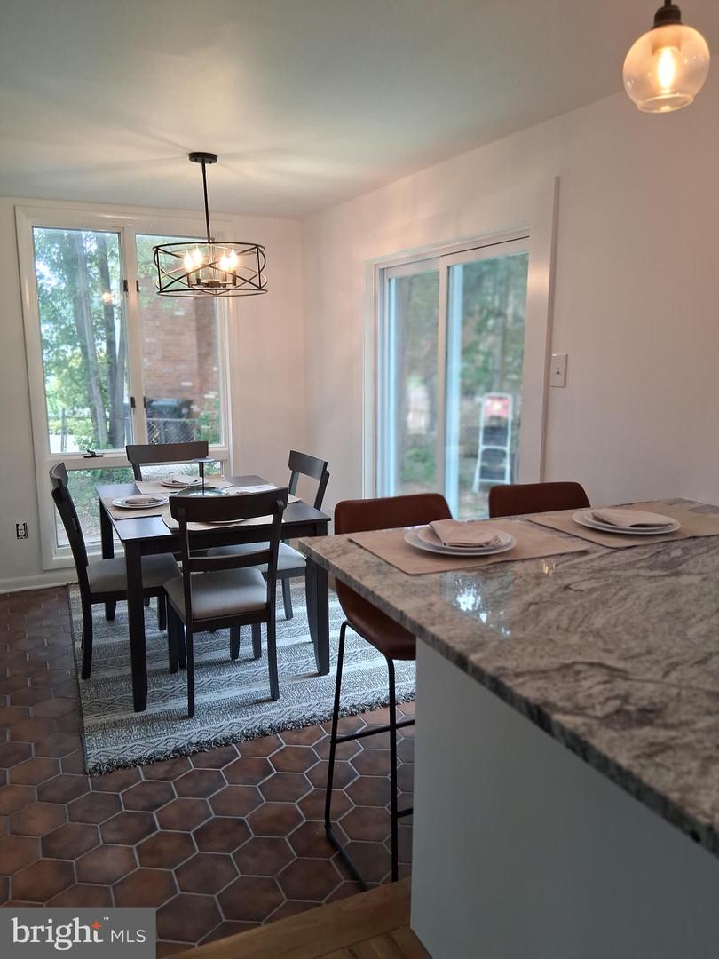 8004 CLIFTON ST, MANASSAS, Virginia 20109, 7 Bedrooms Bedrooms, ,3 BathroomsBathrooms,Residential,For sale,8004 CLIFTON ST,VAPW2100384 MLS # VAPW2100384