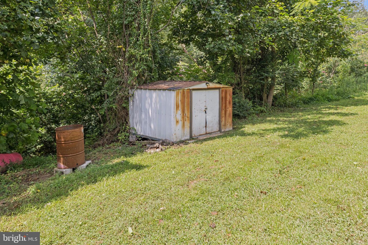 131 KELLEY, FREDERICKSBURG, Virginia 22405, 3 Bedrooms Bedrooms, 8 Rooms Rooms,1 BathroomBathrooms,Residential,For sale,131 KELLEY,VAST2041308 MLS # VAST2041308