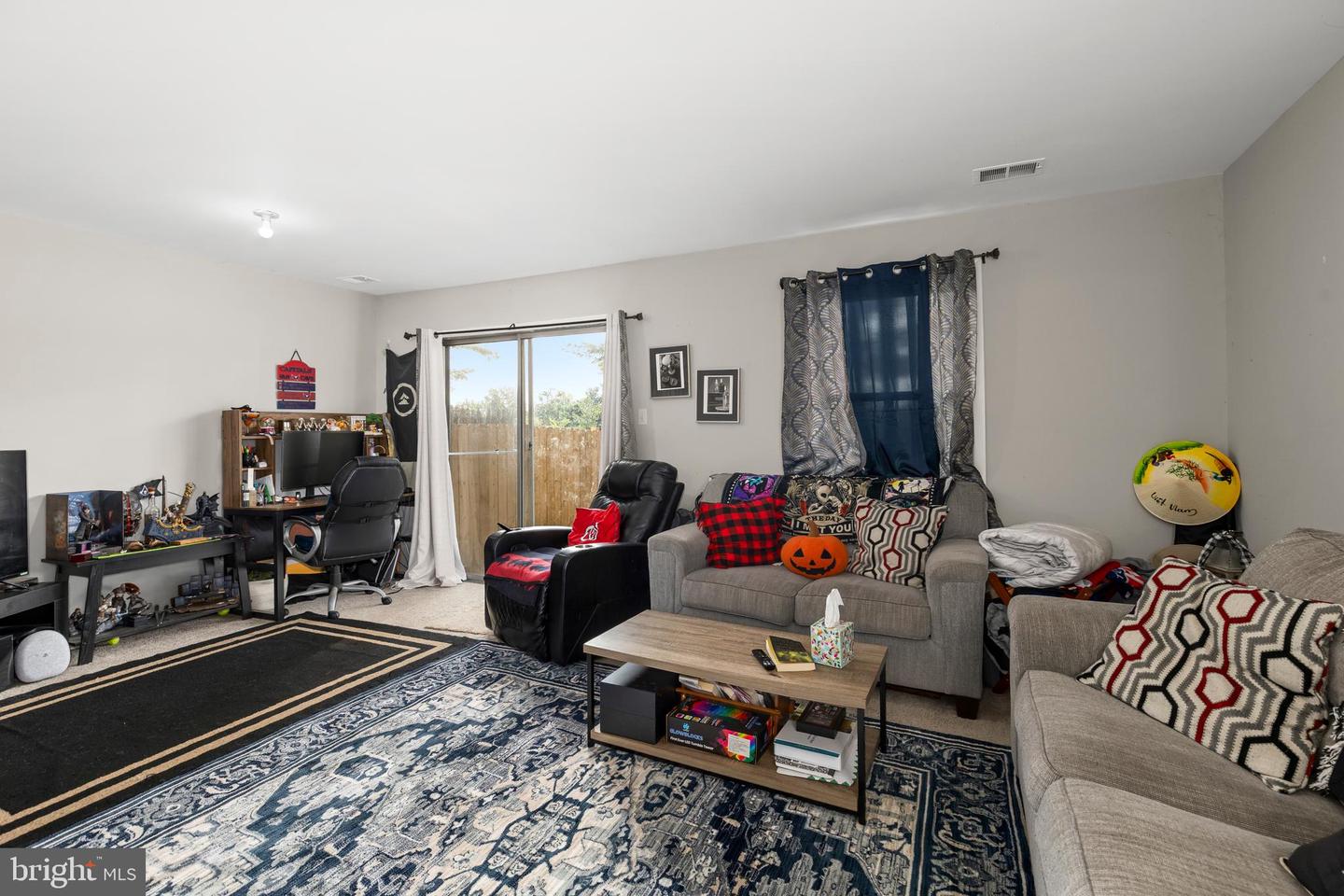 8859 TEAKWOOD CT, MANASSAS, Virginia 20109, 3 Bedrooms Bedrooms, ,2 BathroomsBathrooms,Residential,For sale,8859 TEAKWOOD CT,VAPW2100442 MLS # VAPW2100442