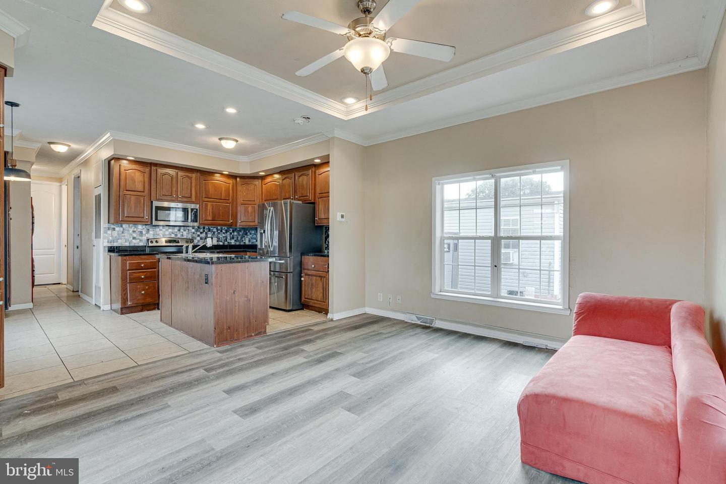 4252 AIRLINE PKWY, CHANTILLY, Virginia 20151, 2 Bedrooms Bedrooms, 9 Rooms Rooms,1 BathroomBathrooms,Residential,For sale,4252 AIRLINE PKWY,VAFX2258726 MLS # VAFX2258726
