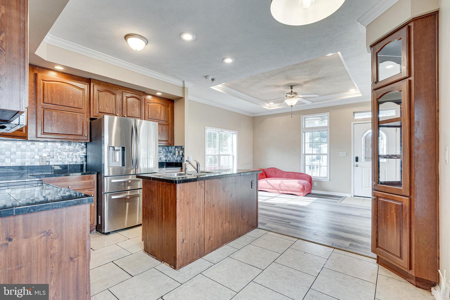 4252 AIRLINE PKWY, CHANTILLY, Virginia 20151, 2 Bedrooms Bedrooms, 9 Rooms Rooms,1 BathroomBathrooms,Residential,For sale,4252 AIRLINE PKWY,VAFX2258726 MLS # VAFX2258726