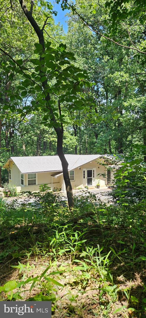 255 DOGWOOD BLOSSOM LN, FRONT ROYAL, Virginia 22630, 4 Bedrooms Bedrooms, 15 Rooms Rooms,2 BathroomsBathrooms,Residential,For sale,255 DOGWOOD BLOSSOM LN,VAWR2011874 MLS # VAWR2011874