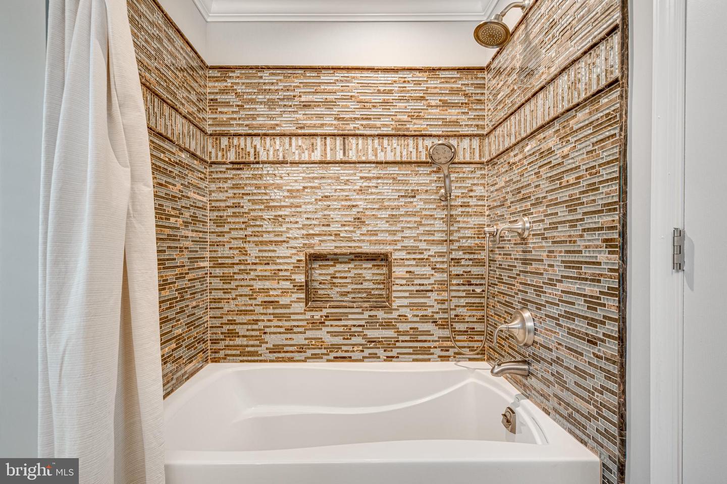4710 CARTERWOOD DR, FAIRFAX, Virginia 22032, 5 Bedrooms Bedrooms, 16 Rooms Rooms,3 BathroomsBathrooms,Residential,For sale,4710 CARTERWOOD DR,VAFX2259152 MLS # VAFX2259152