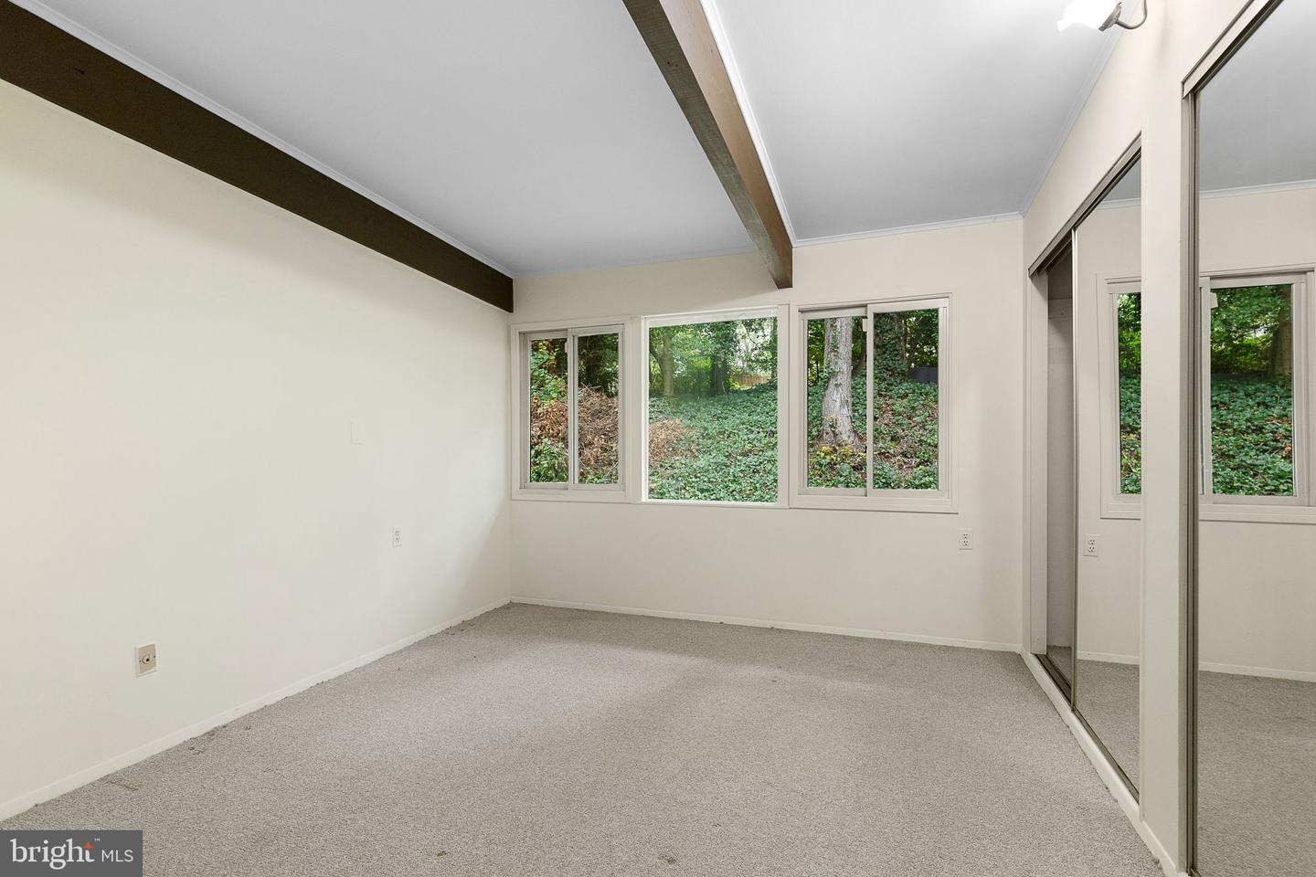 3012 CASTLE RD, FALLS CHURCH, Virginia 22044, 6 Bedrooms Bedrooms, 10 Rooms Rooms,4 BathroomsBathrooms,Residential,For sale,3012 CASTLE RD,VAFX2259306 MLS # VAFX2259306