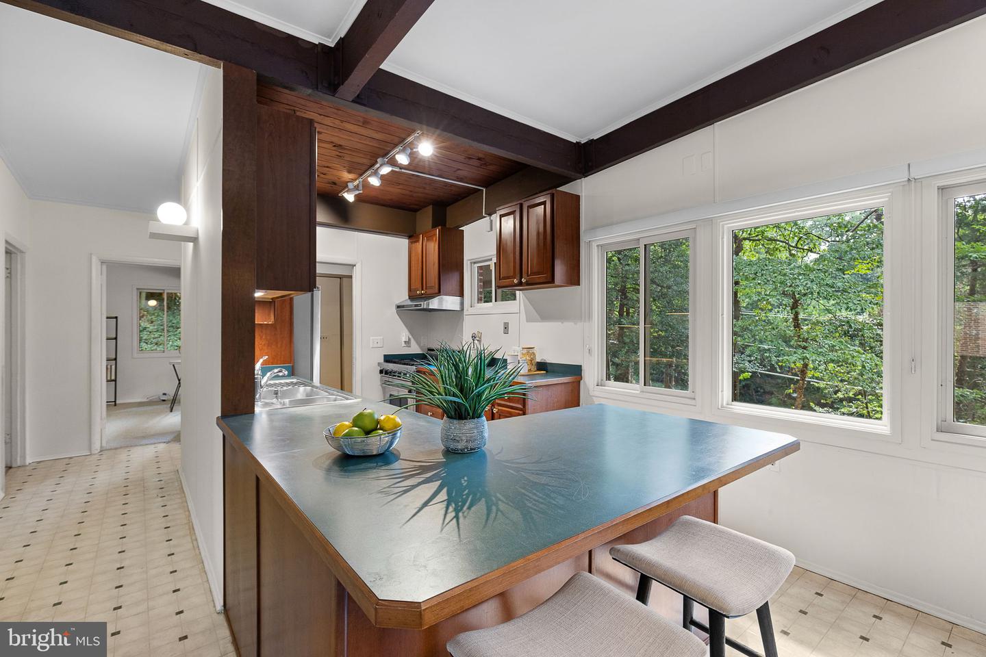 3012 CASTLE RD, FALLS CHURCH, Virginia 22044, 6 Bedrooms Bedrooms, 10 Rooms Rooms,4 BathroomsBathrooms,Residential,For sale,3012 CASTLE RD,VAFX2259306 MLS # VAFX2259306