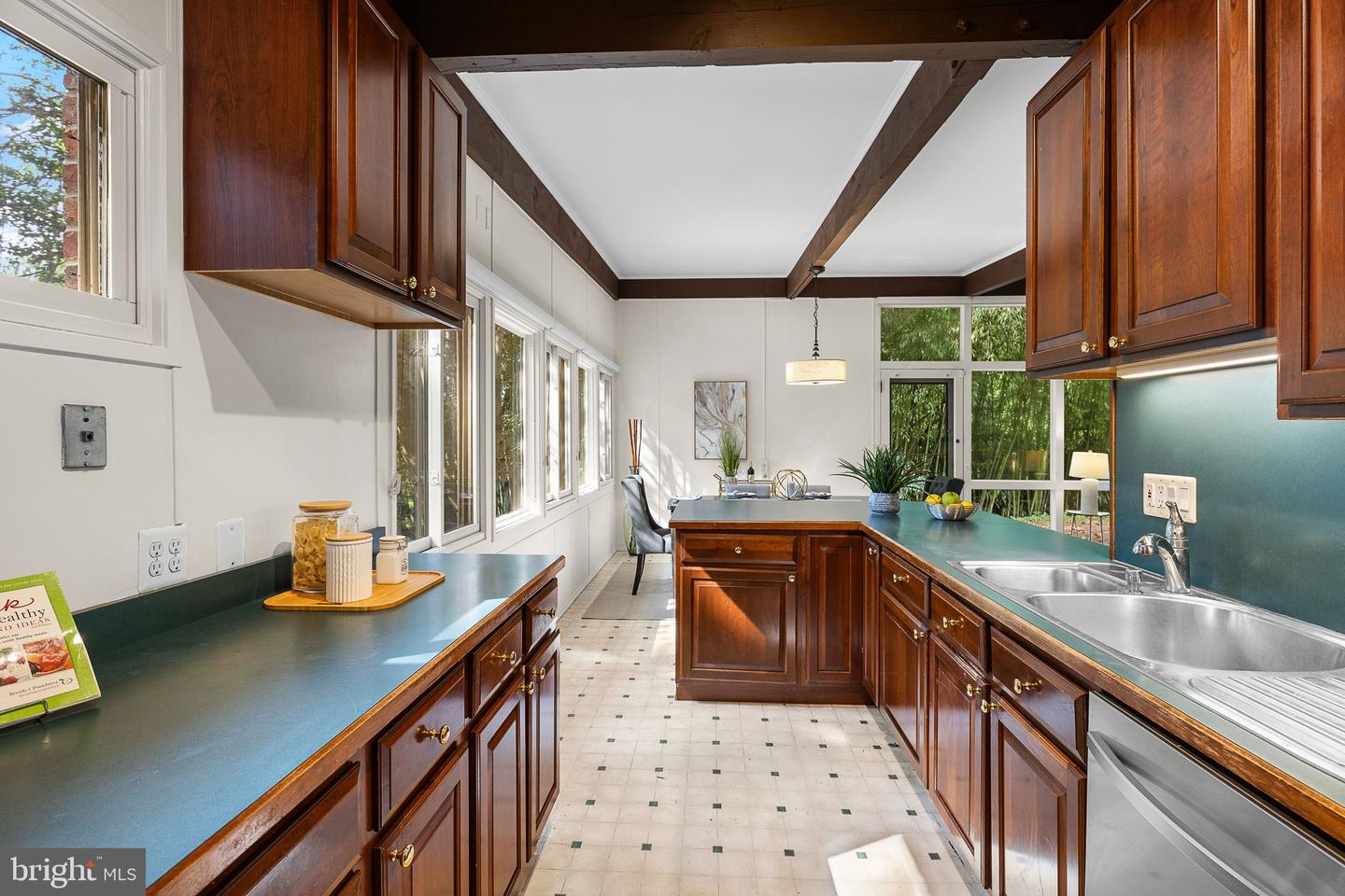 3012 CASTLE RD, FALLS CHURCH, Virginia 22044, 6 Bedrooms Bedrooms, 10 Rooms Rooms,4 BathroomsBathrooms,Residential,For sale,3012 CASTLE RD,VAFX2259306 MLS # VAFX2259306
