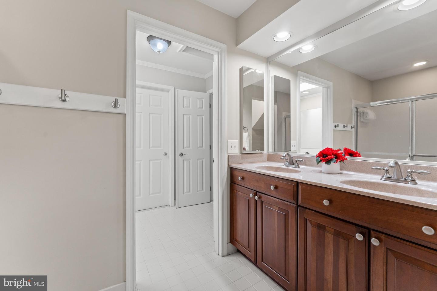1 NEW BEDFORD CT, STAFFORD, Virginia 22554, 4 Bedrooms Bedrooms, ,3 BathroomsBathrooms,Residential,For sale,1 NEW BEDFORD CT,VAST2041590 MLS # VAST2041590