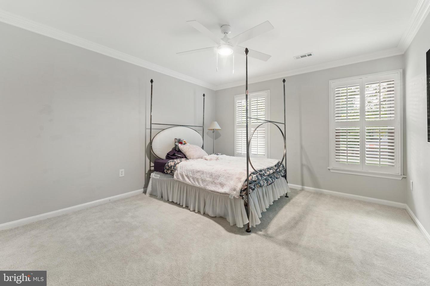 1 NEW BEDFORD CT, STAFFORD, Virginia 22554, 4 Bedrooms Bedrooms, ,3 BathroomsBathrooms,Residential,For sale,1 NEW BEDFORD CT,VAST2041590 MLS # VAST2041590