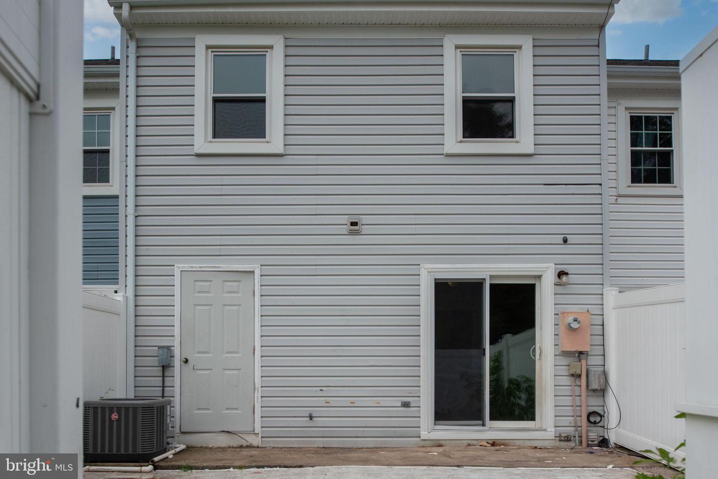 113 POWHATAN CT #105, STAFFORD, Virginia 22556, 2 Bedrooms Bedrooms, 7 Rooms Rooms,1 BathroomBathrooms,Residential,For sale,113 POWHATAN CT #105,VAST2041600 MLS # VAST2041600