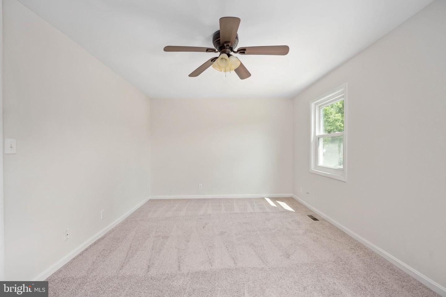 113 POWHATAN CT #105, STAFFORD, Virginia 22556, 2 Bedrooms Bedrooms, 7 Rooms Rooms,1 BathroomBathrooms,Residential,For sale,113 POWHATAN CT #105,VAST2041600 MLS # VAST2041600