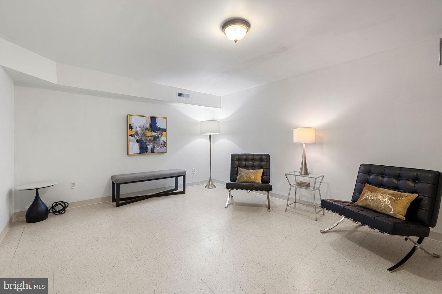 12124 WEDGEWAY PL, FAIRFAX, Virginia 22033, 2 Bedrooms Bedrooms, 4 Rooms Rooms,3 BathroomsBathrooms,Residential,For sale,12124 WEDGEWAY PL,VAFX2259762 MLS # VAFX2259762