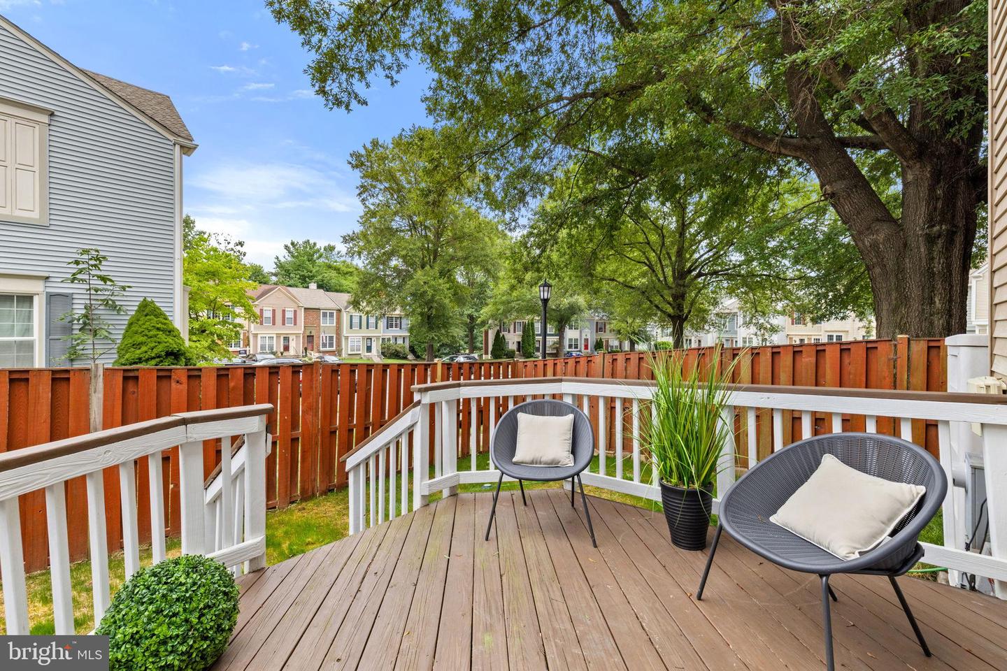 12124 WEDGEWAY PL, FAIRFAX, Virginia 22033, 2 Bedrooms Bedrooms, 4 Rooms Rooms,3 BathroomsBathrooms,Residential,For sale,12124 WEDGEWAY PL,VAFX2259762 MLS # VAFX2259762