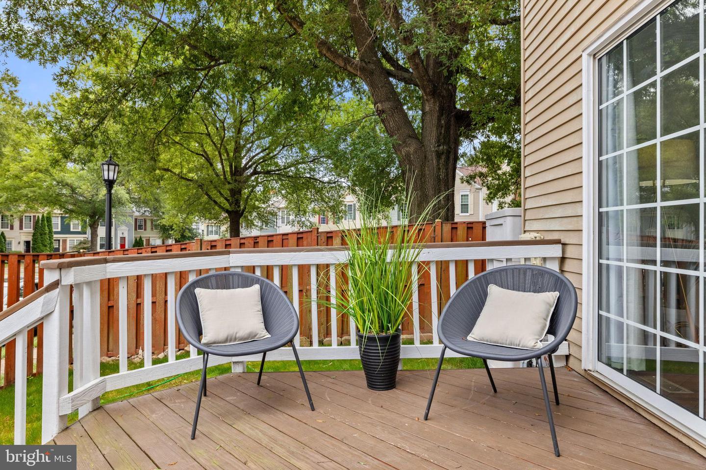 12124 WEDGEWAY PL, FAIRFAX, Virginia 22033, 2 Bedrooms Bedrooms, 4 Rooms Rooms,3 BathroomsBathrooms,Residential,For sale,12124 WEDGEWAY PL,VAFX2259762 MLS # VAFX2259762