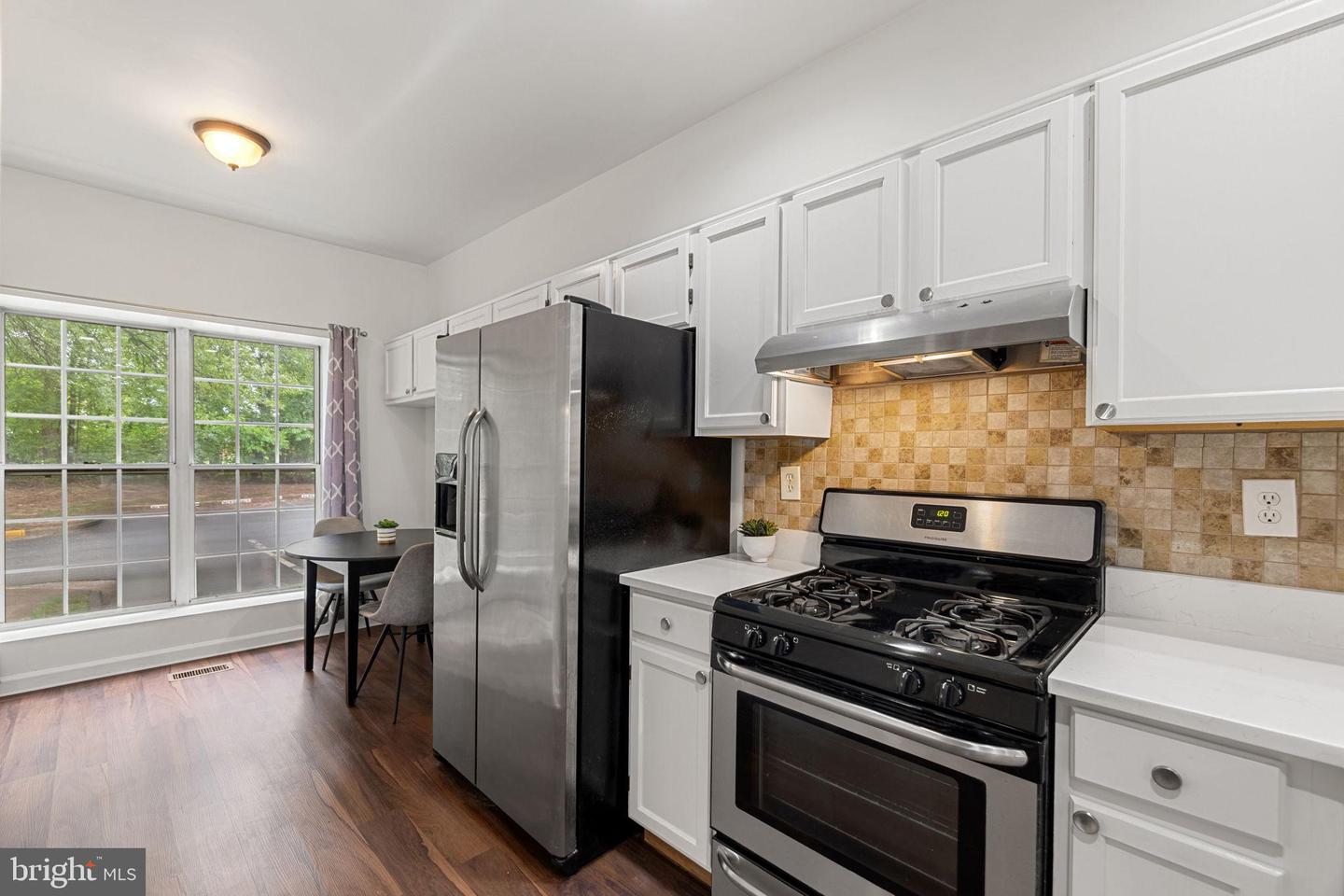 12124 WEDGEWAY PL, FAIRFAX, Virginia 22033, 2 Bedrooms Bedrooms, 4 Rooms Rooms,3 BathroomsBathrooms,Residential,For sale,12124 WEDGEWAY PL,VAFX2259762 MLS # VAFX2259762