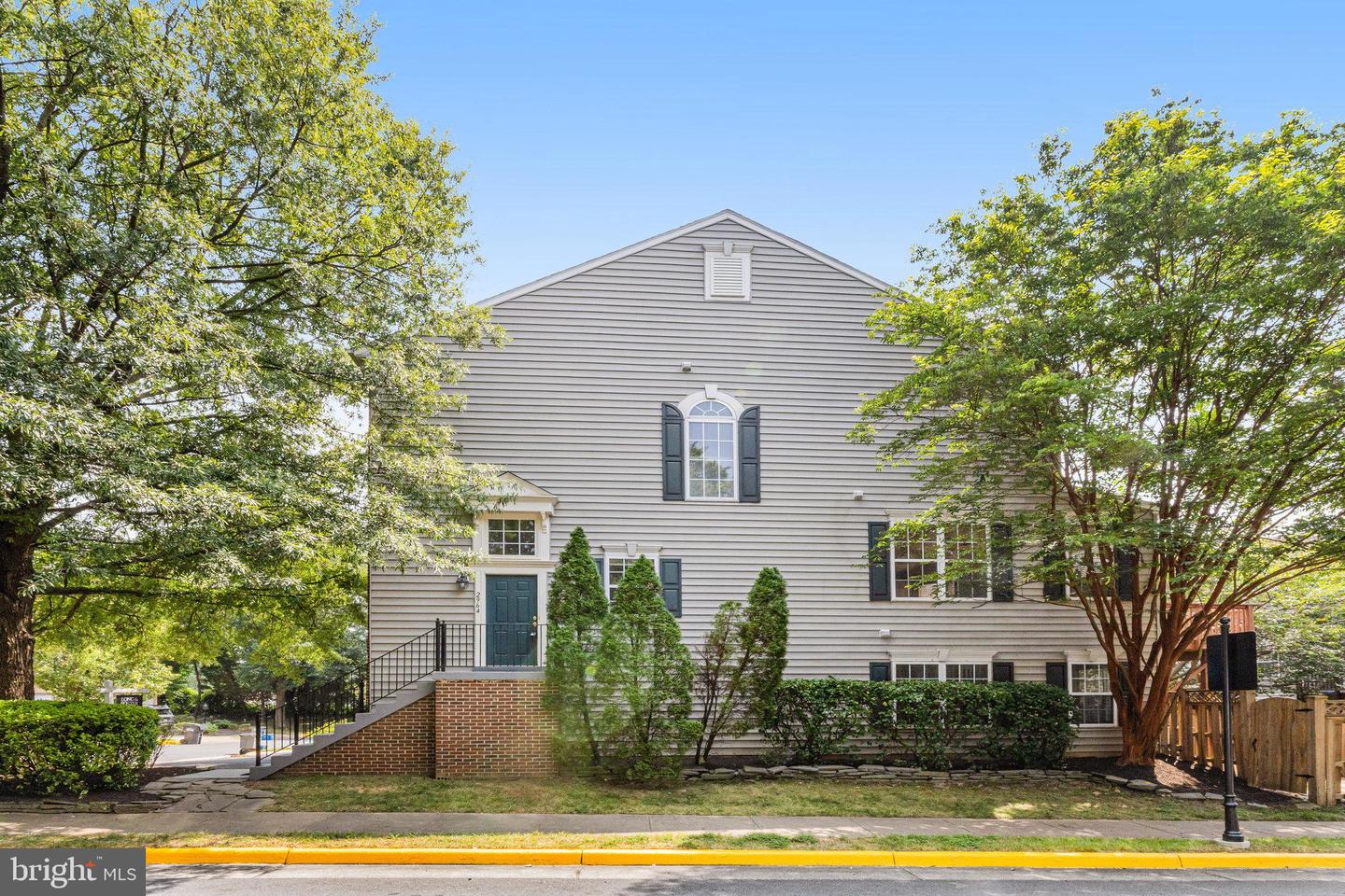 2964 KILDARE LN, FAIRFAX, Virginia 22031, 3 Bedrooms Bedrooms, ,2 BathroomsBathrooms,Residential,For sale,2964 KILDARE LN,VAFX2260000 MLS # VAFX2260000