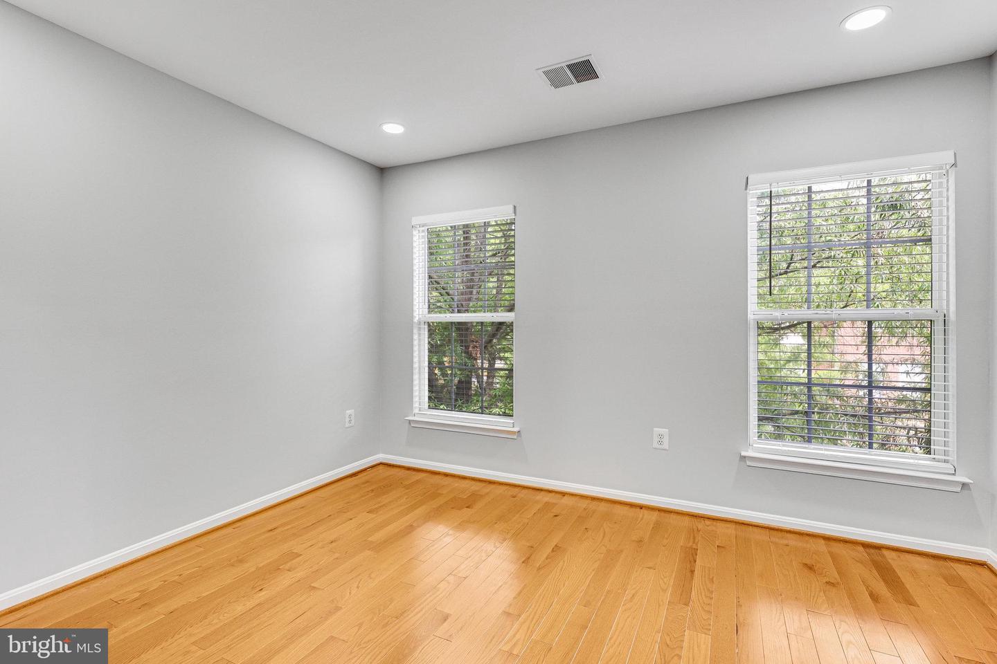 2964 KILDARE LN, FAIRFAX, Virginia 22031, 3 Bedrooms Bedrooms, ,2 BathroomsBathrooms,Residential,For sale,2964 KILDARE LN,VAFX2260000 MLS # VAFX2260000