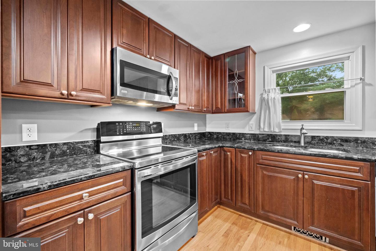 2653 FANIEUL HALL CT, OAK HILL, Virginia 20171, 3 Bedrooms Bedrooms, ,2 BathroomsBathrooms,Residential,For sale,2653 FANIEUL HALL CT,VAFX2260018 MLS # VAFX2260018