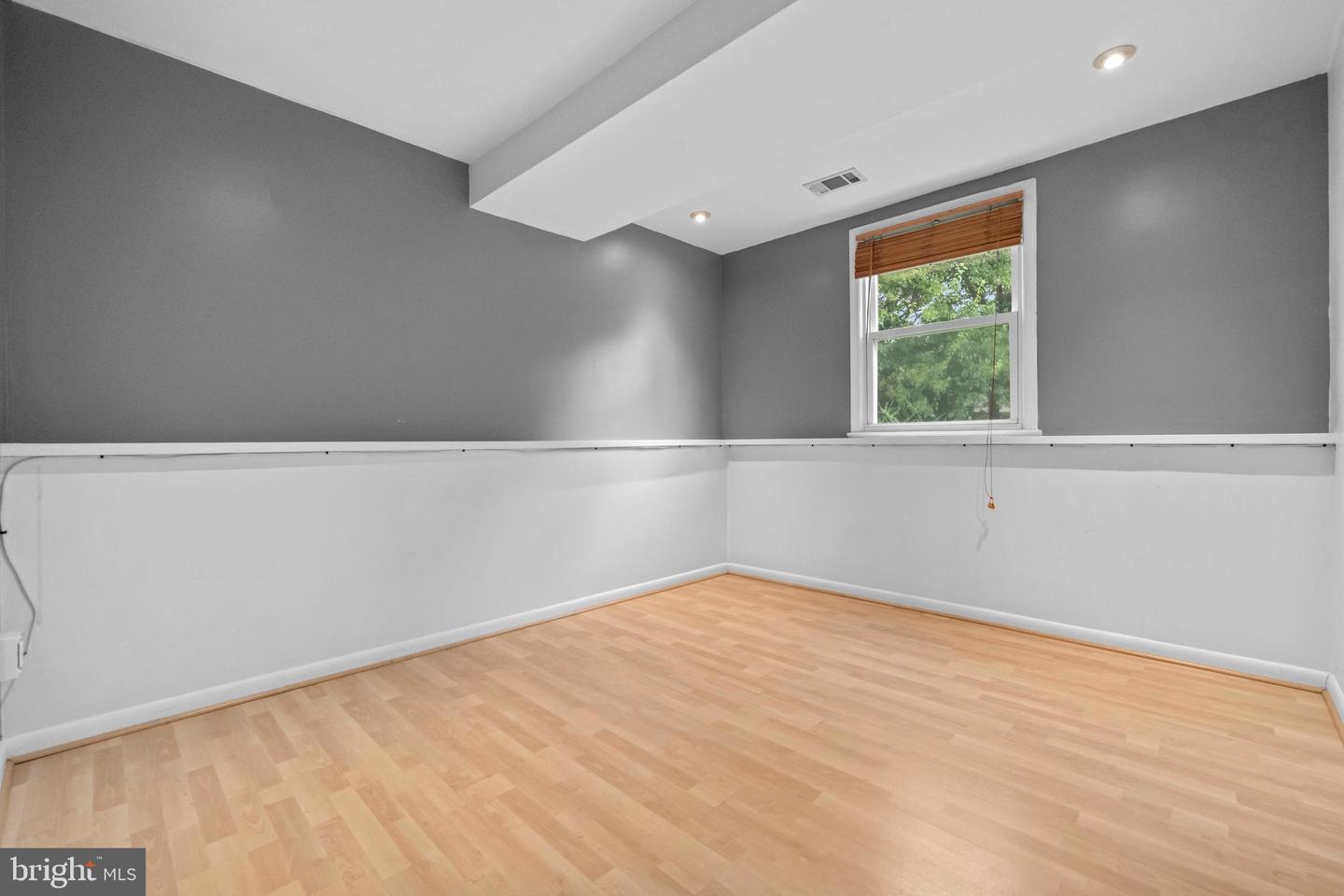 2653 FANIEUL HALL CT, OAK HILL, Virginia 20171, 3 Bedrooms Bedrooms, ,2 BathroomsBathrooms,Residential,For sale,2653 FANIEUL HALL CT,VAFX2260018 MLS # VAFX2260018