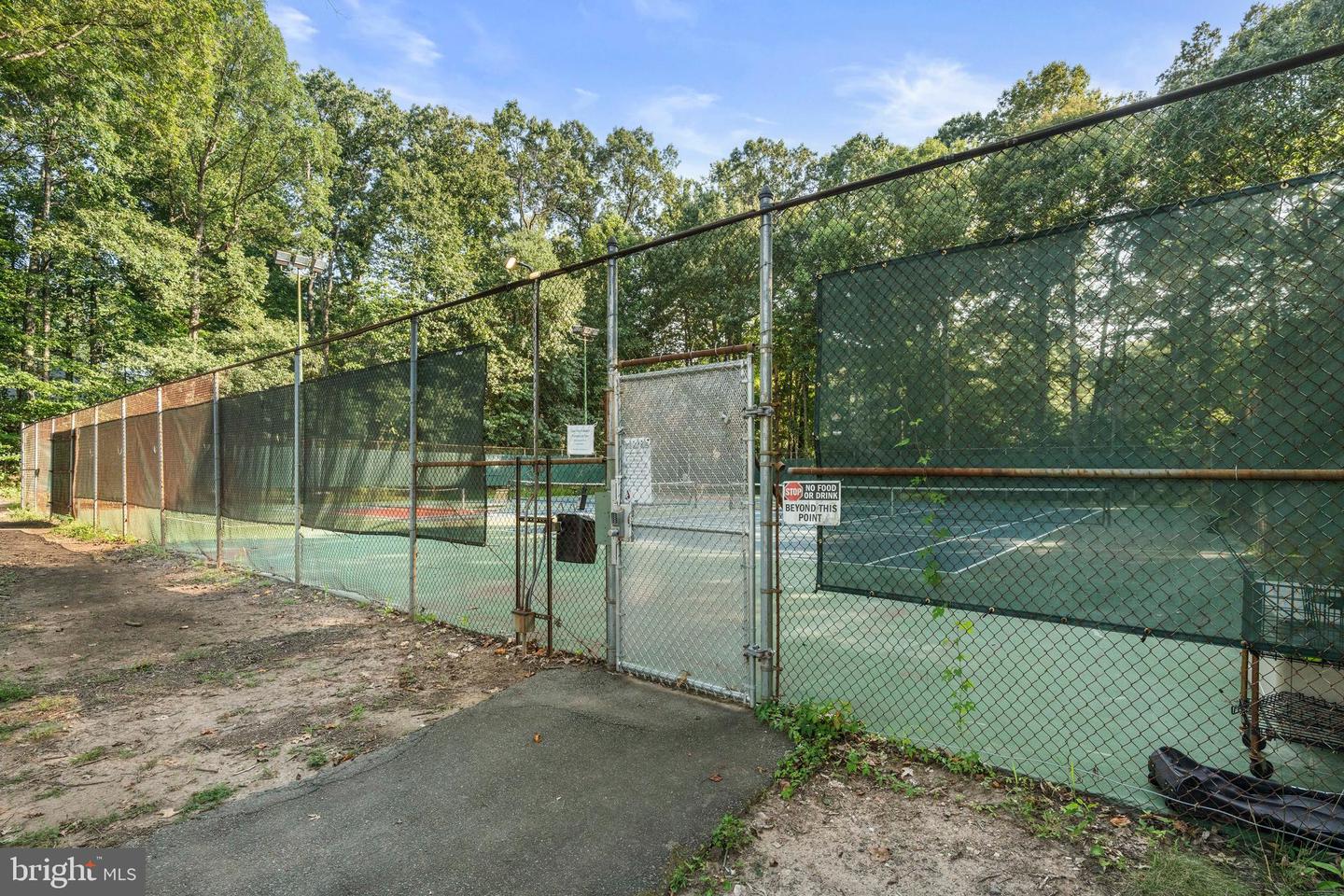 2653 FANIEUL HALL CT, OAK HILL, Virginia 20171, 3 Bedrooms Bedrooms, ,2 BathroomsBathrooms,Residential,For sale,2653 FANIEUL HALL CT,VAFX2260018 MLS # VAFX2260018