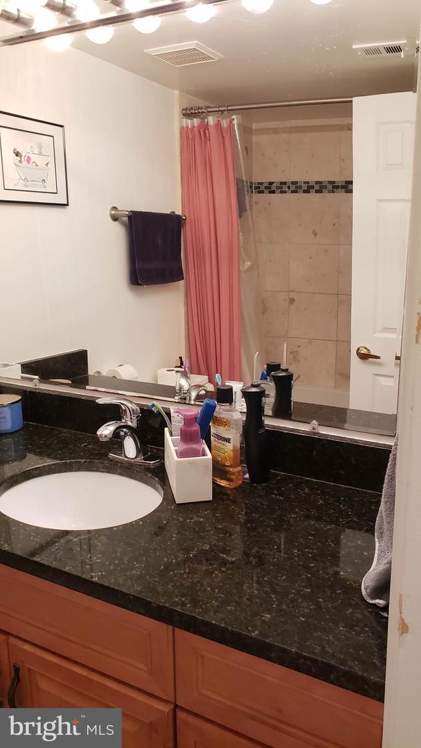 2911 CHARING CROSS RD #07/6, FALLS CHURCH, Virginia 22042, 1 Bedroom Bedrooms, ,1 BathroomBathrooms,Residential,For sale,2911 CHARING CROSS RD #07/6,VAFX2260022 MLS # VAFX2260022