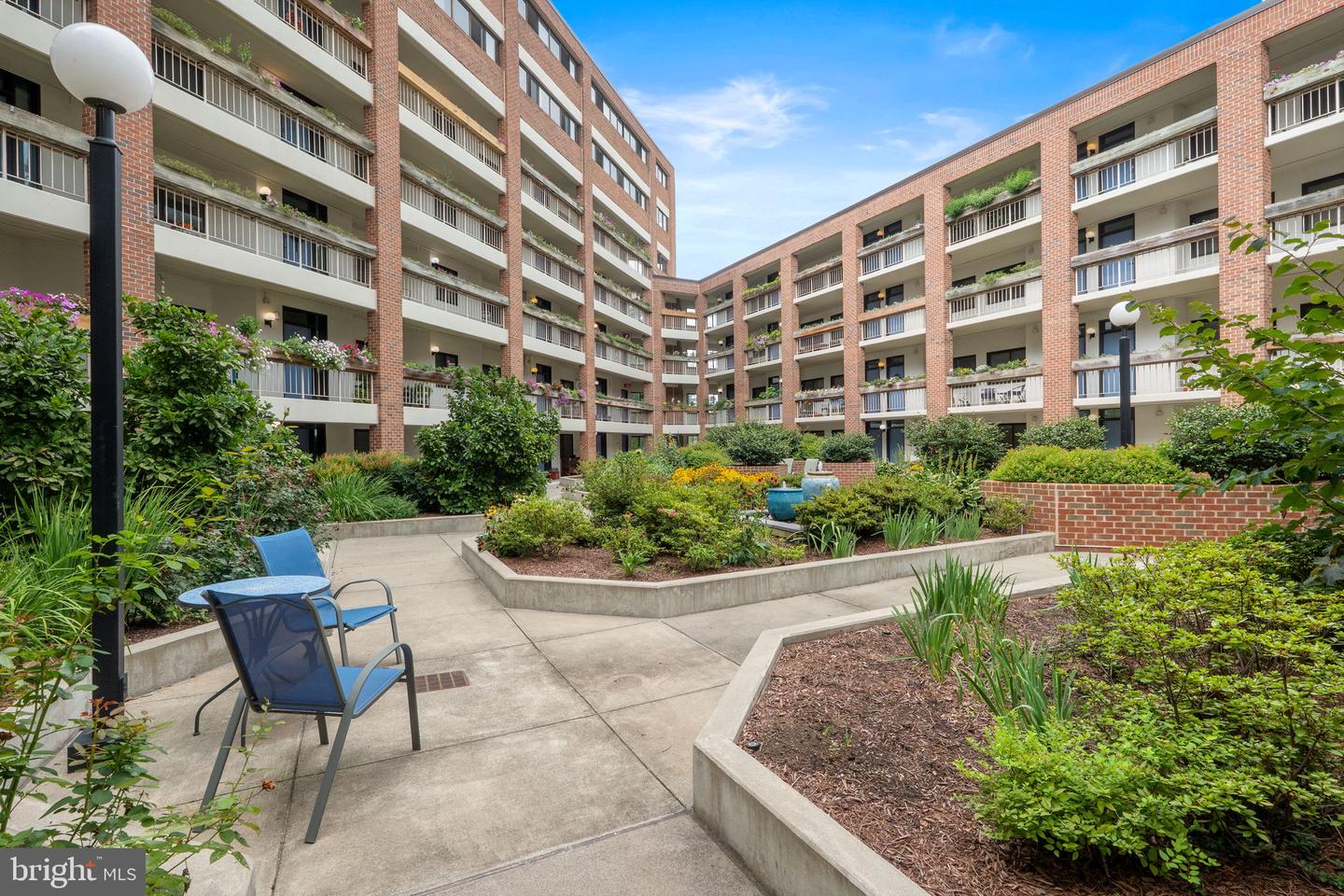 1951 SAGEWOOD LN #315, RESTON, Virginia 20191, 2 Bedrooms Bedrooms, ,2 BathroomsBathrooms,Residential,For sale,1951 SAGEWOOD LN #315,VAFX2260284 MLS # VAFX2260284
